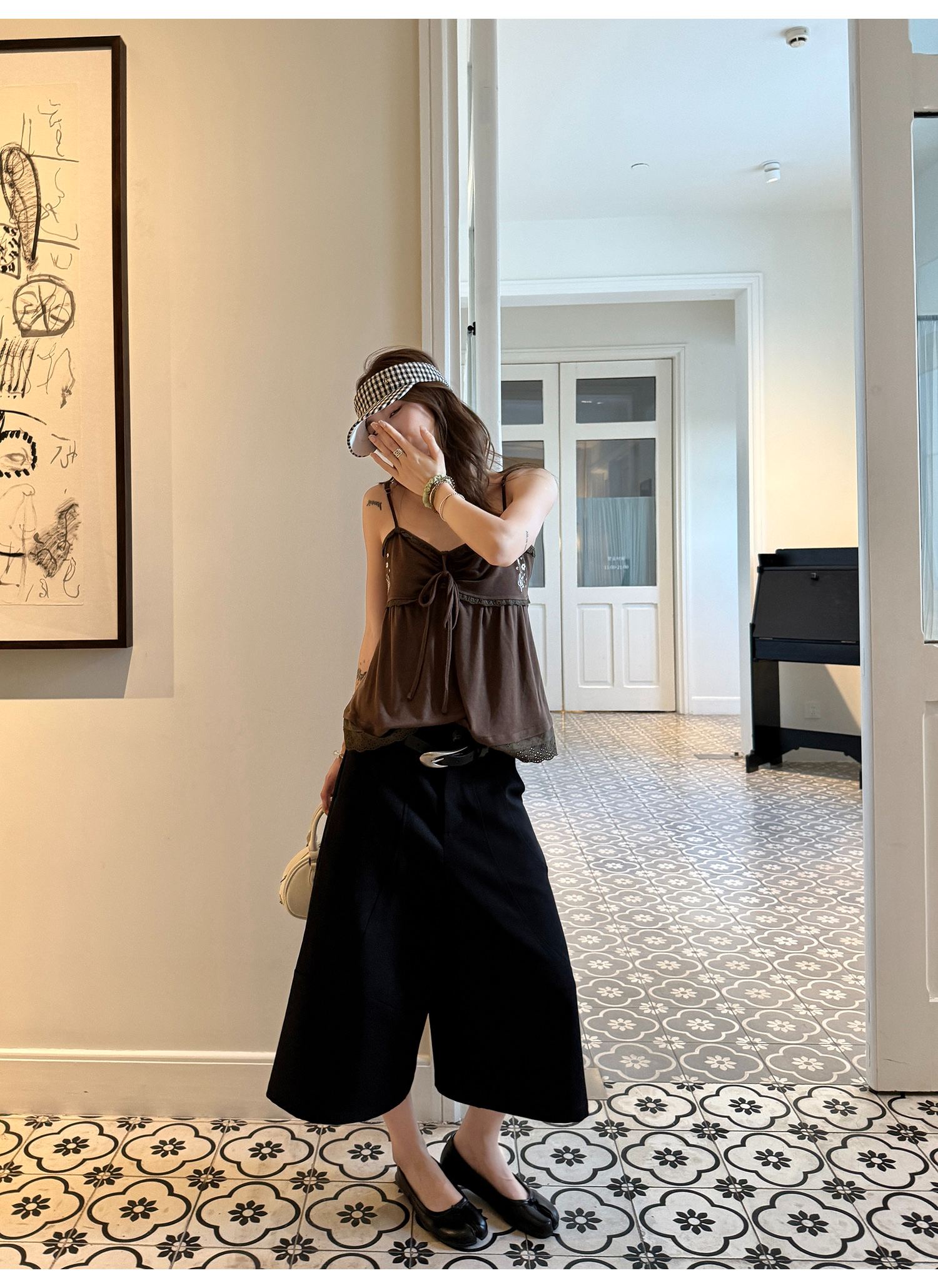 LelyMooch 刺繍入りテンセルキャミ  LEM206