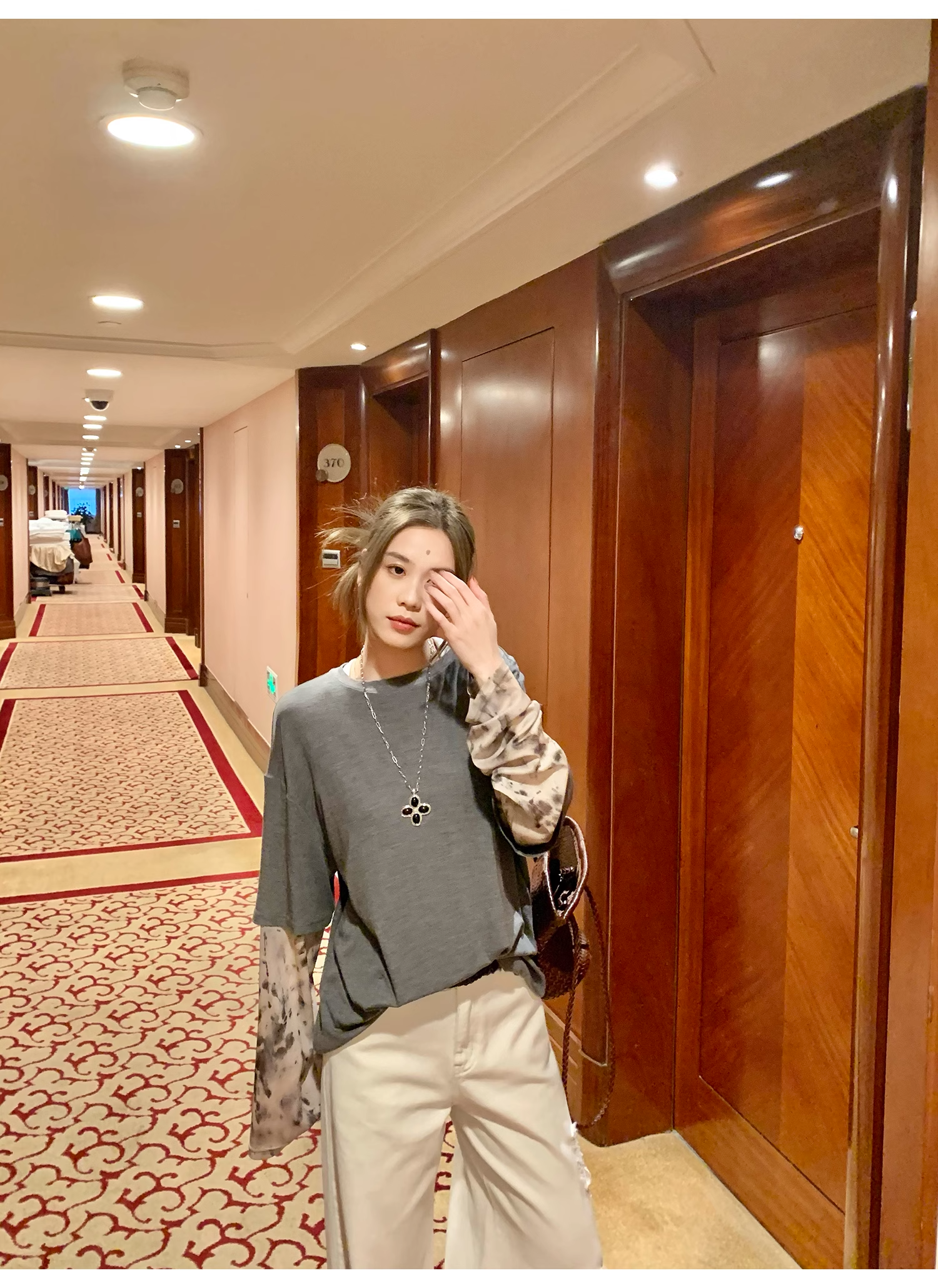 LelyMooch  レオパード柄袖  ロンTシャツ  LEM117