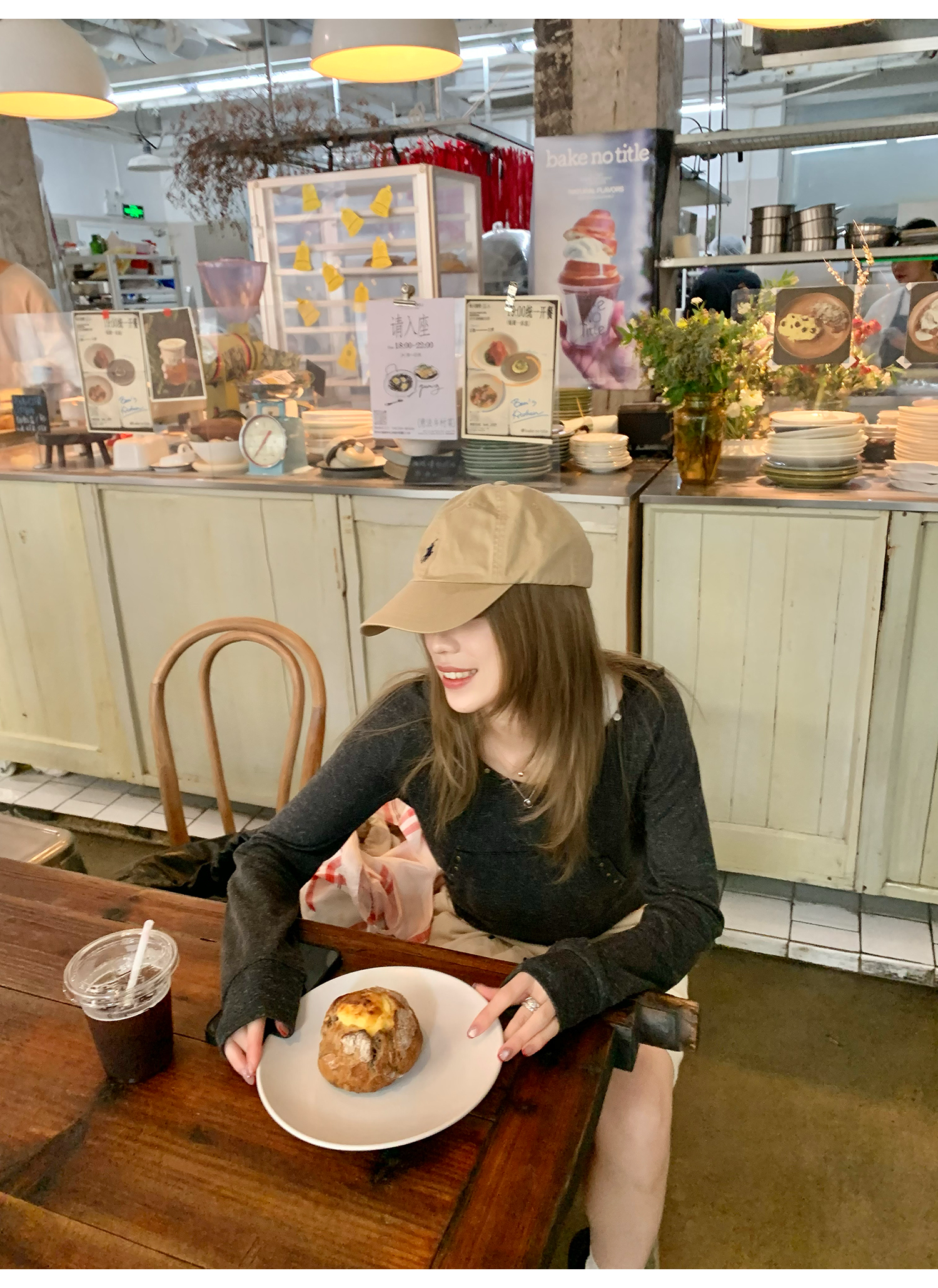 LelyMooch  レトロ調 ショートパーカー フード付き  LEM123