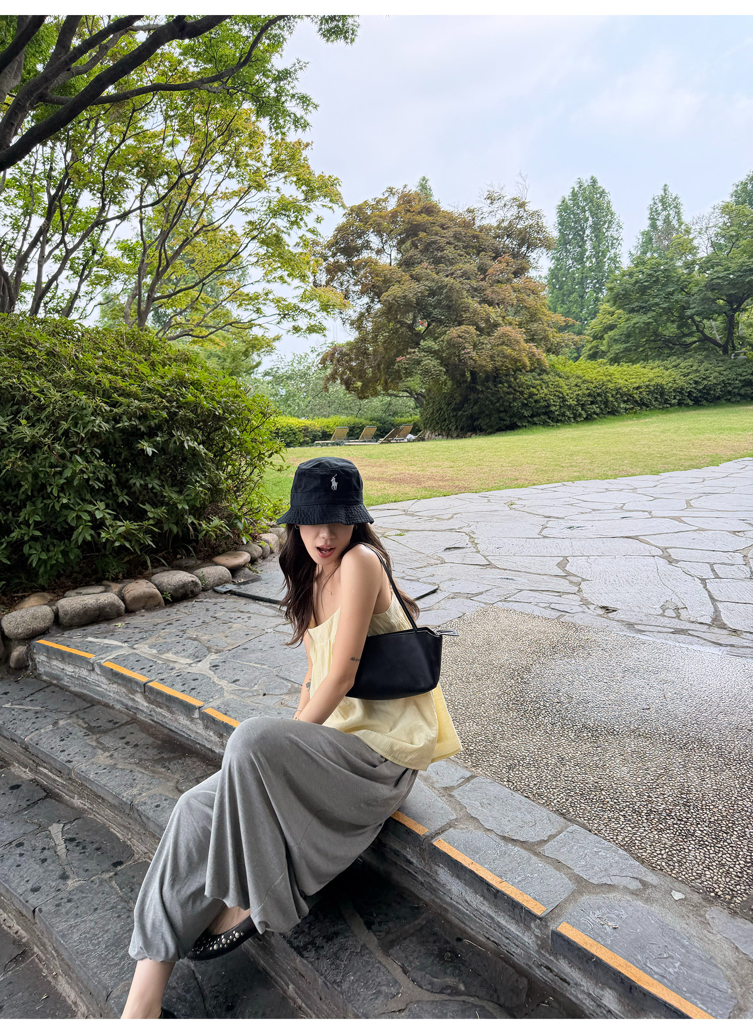 LelyMooch 梅雨も快適！さらっと軽やかワイドパンツ  LEM364