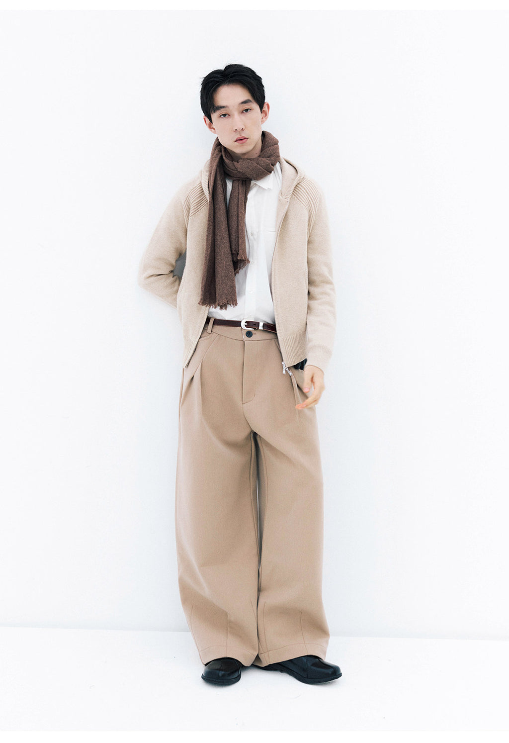 ハリ感Aラインシルエット重厚ウォーム素材スラックスClean Fit  LOM031