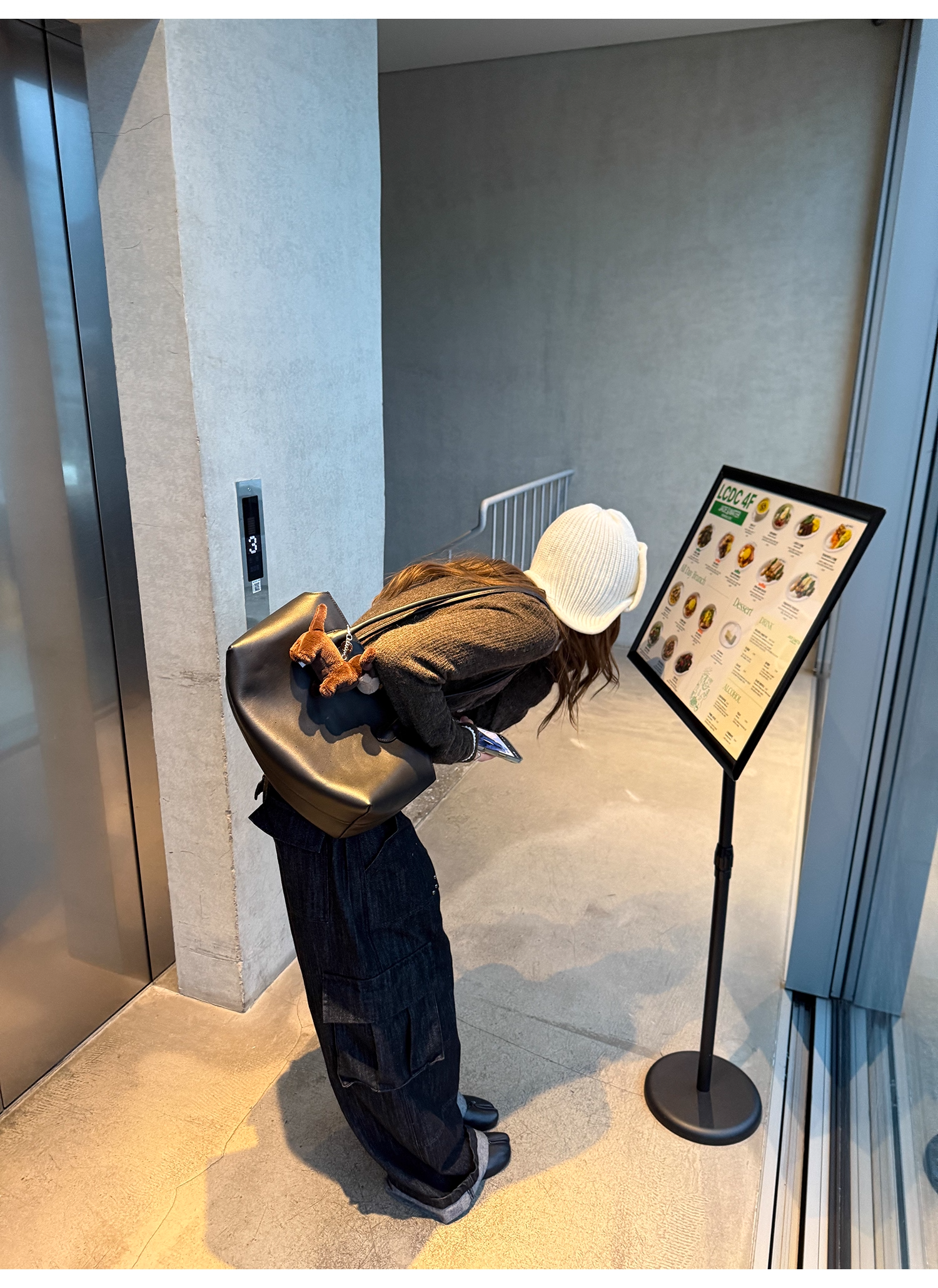 LelyMooch セルビッジ黒デニムパンツ　LEM257