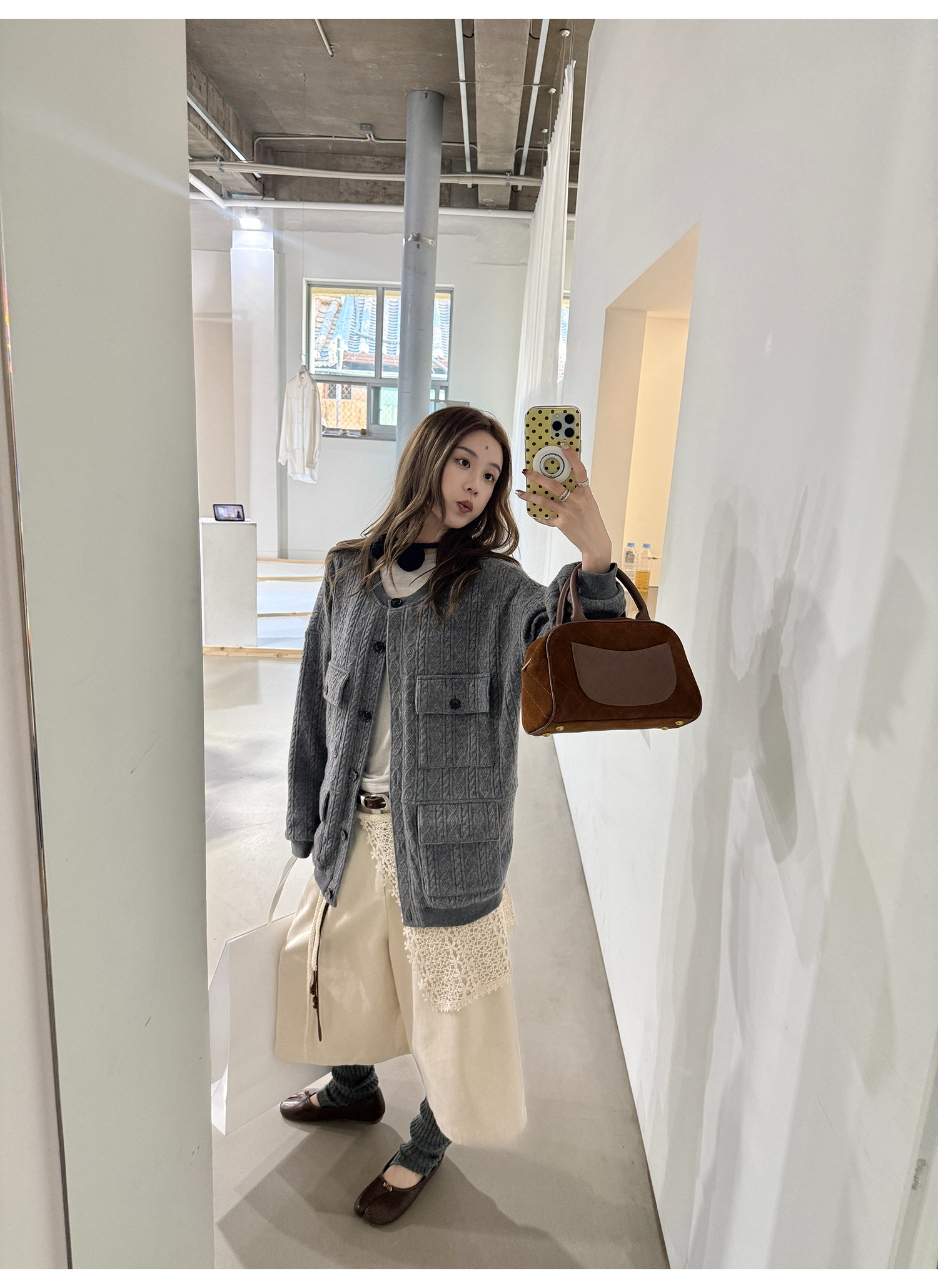 LelyMooch 起毛コットン ベージュクロップドパンツ  LEM255