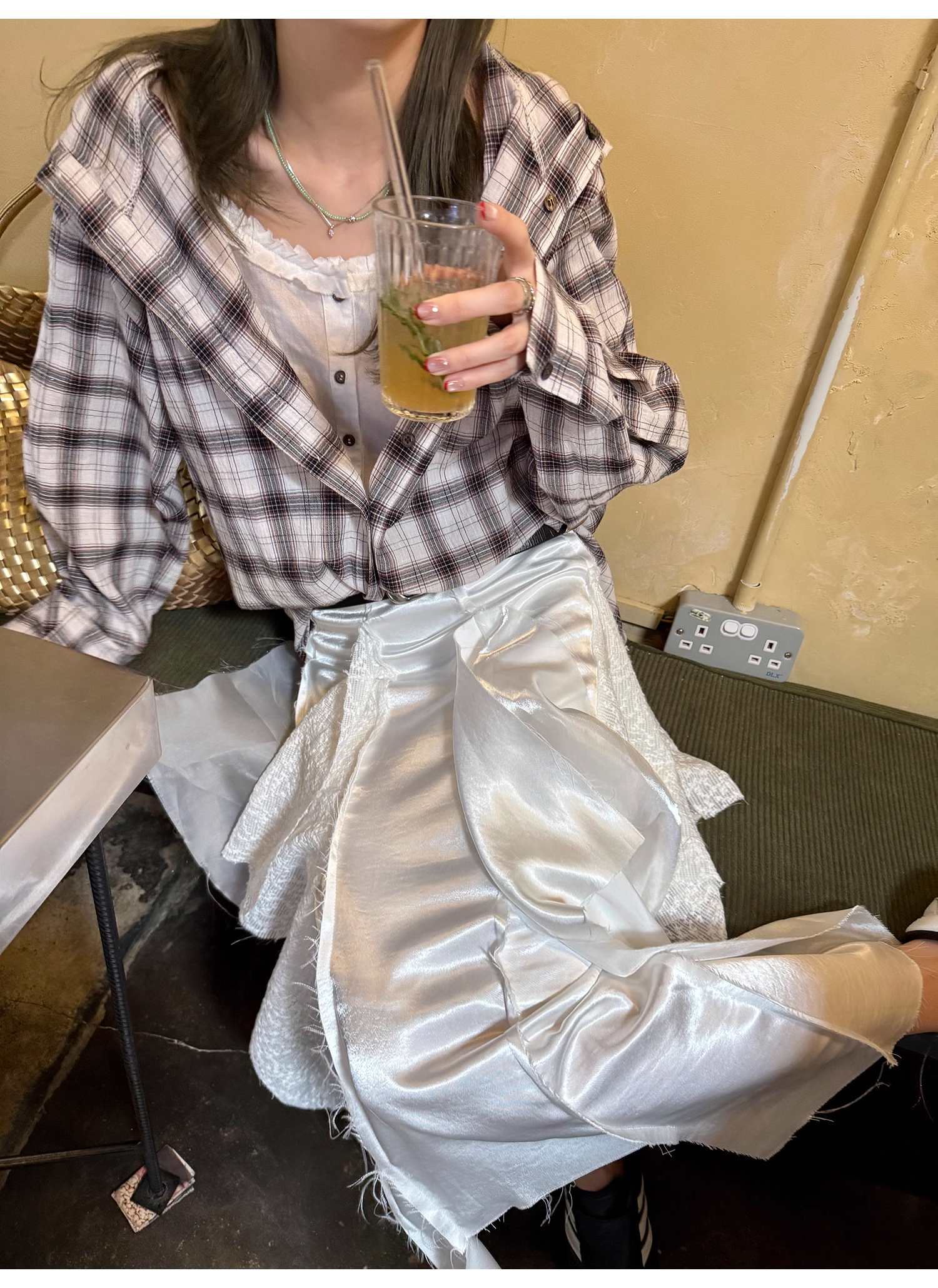 LelyMooch  フード付きミディ丈長袖チェックシャツ  LEM101