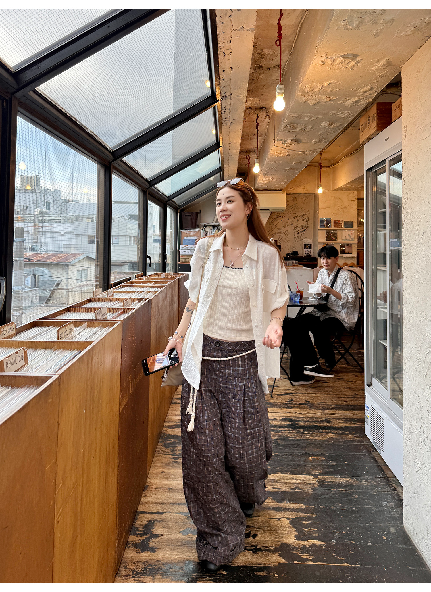 LelyMooch 1年中使える！ヴィンテージ風ワイドパンツ  LEM186