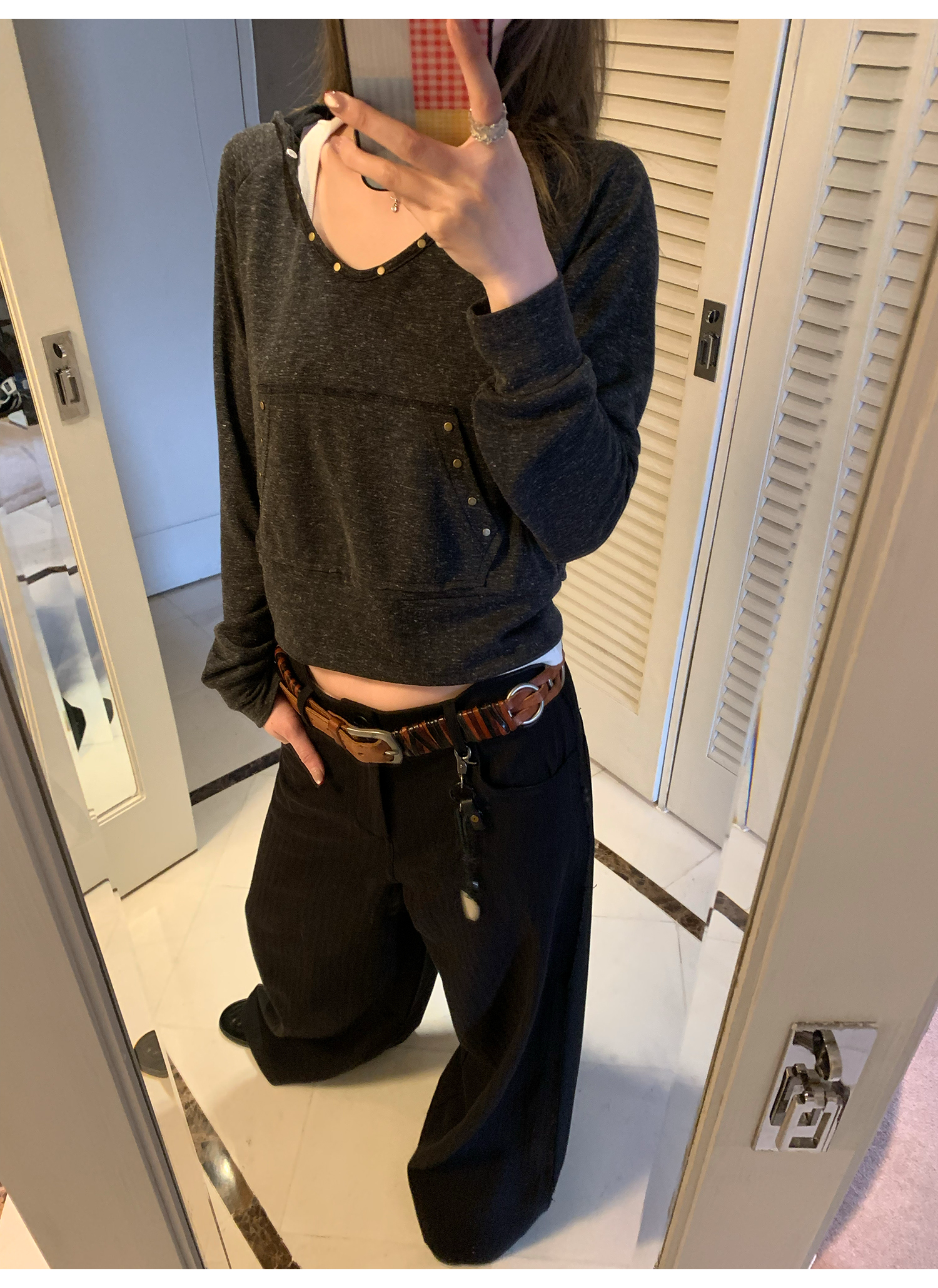 LelyMooch  レトロ調 ショートパーカー フード付き  LEM123