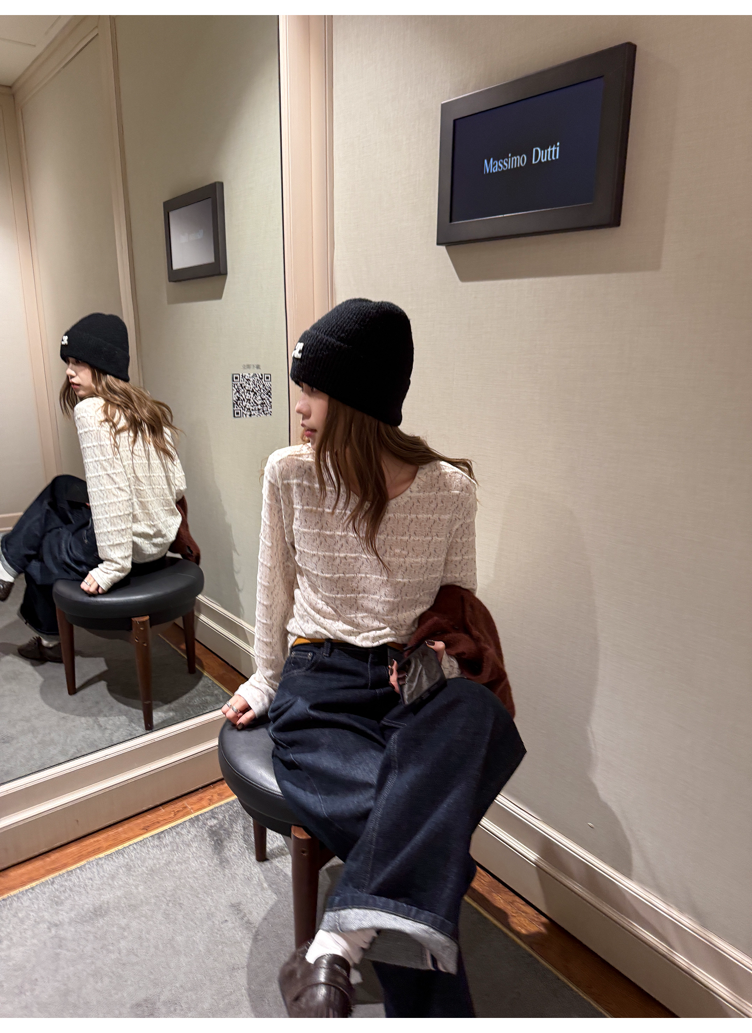 LelyMooch レースタッチ クルーネックトップス  LEM272