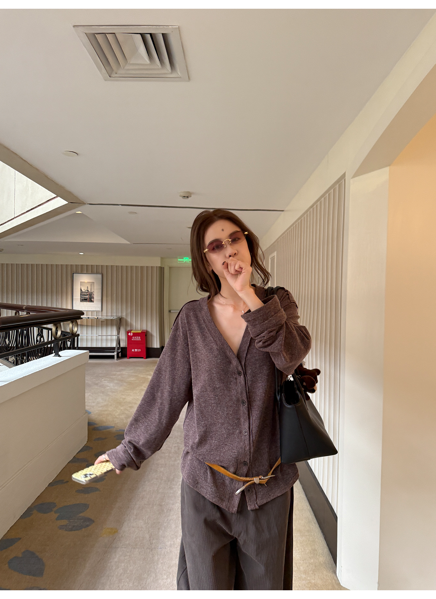 LelyMooch Vネック フェイクウールカーディガン 秋LEM234