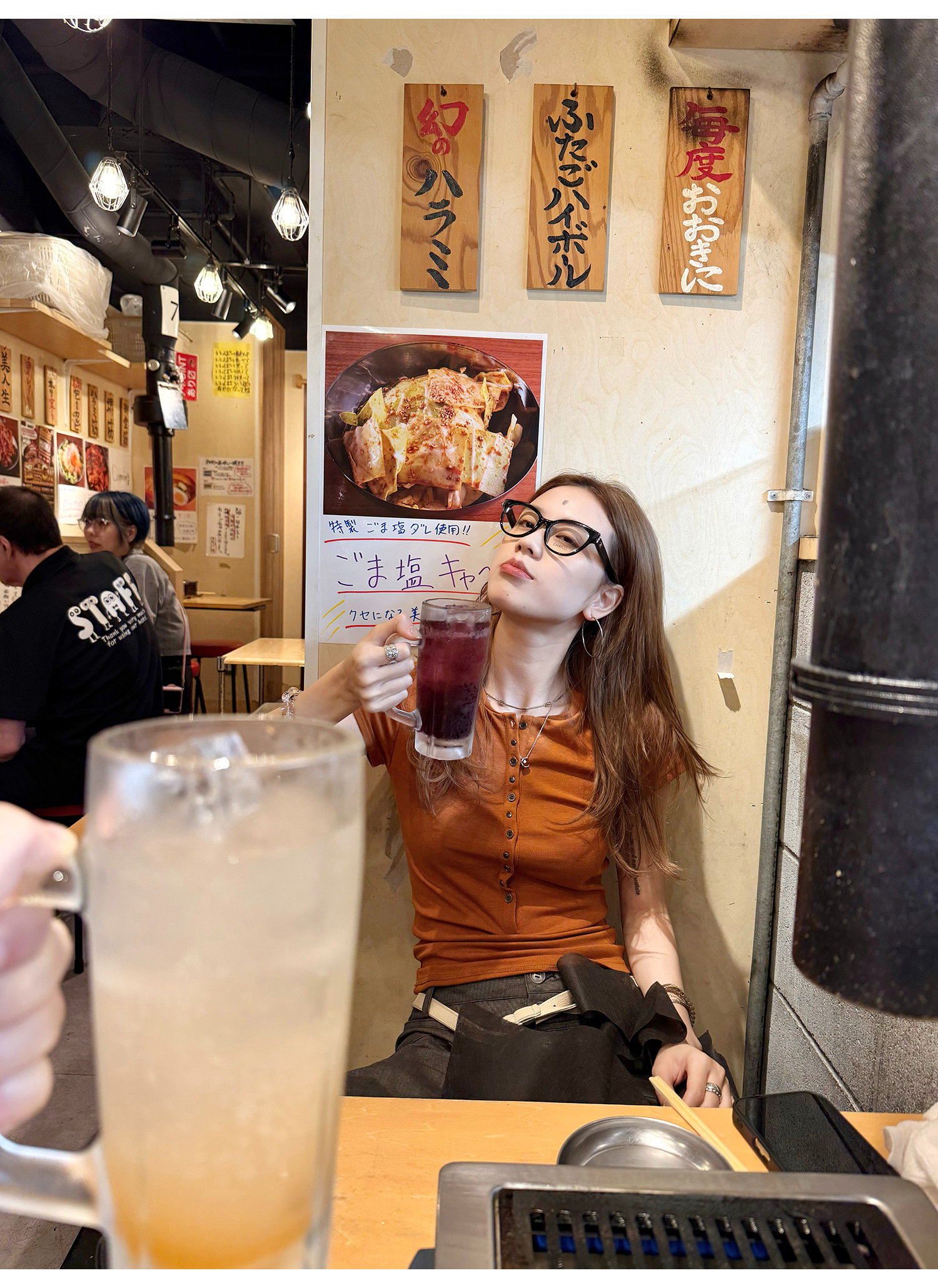 LelyMooch 選べる2色・テンセル混スタッズTシャツ  LEM184