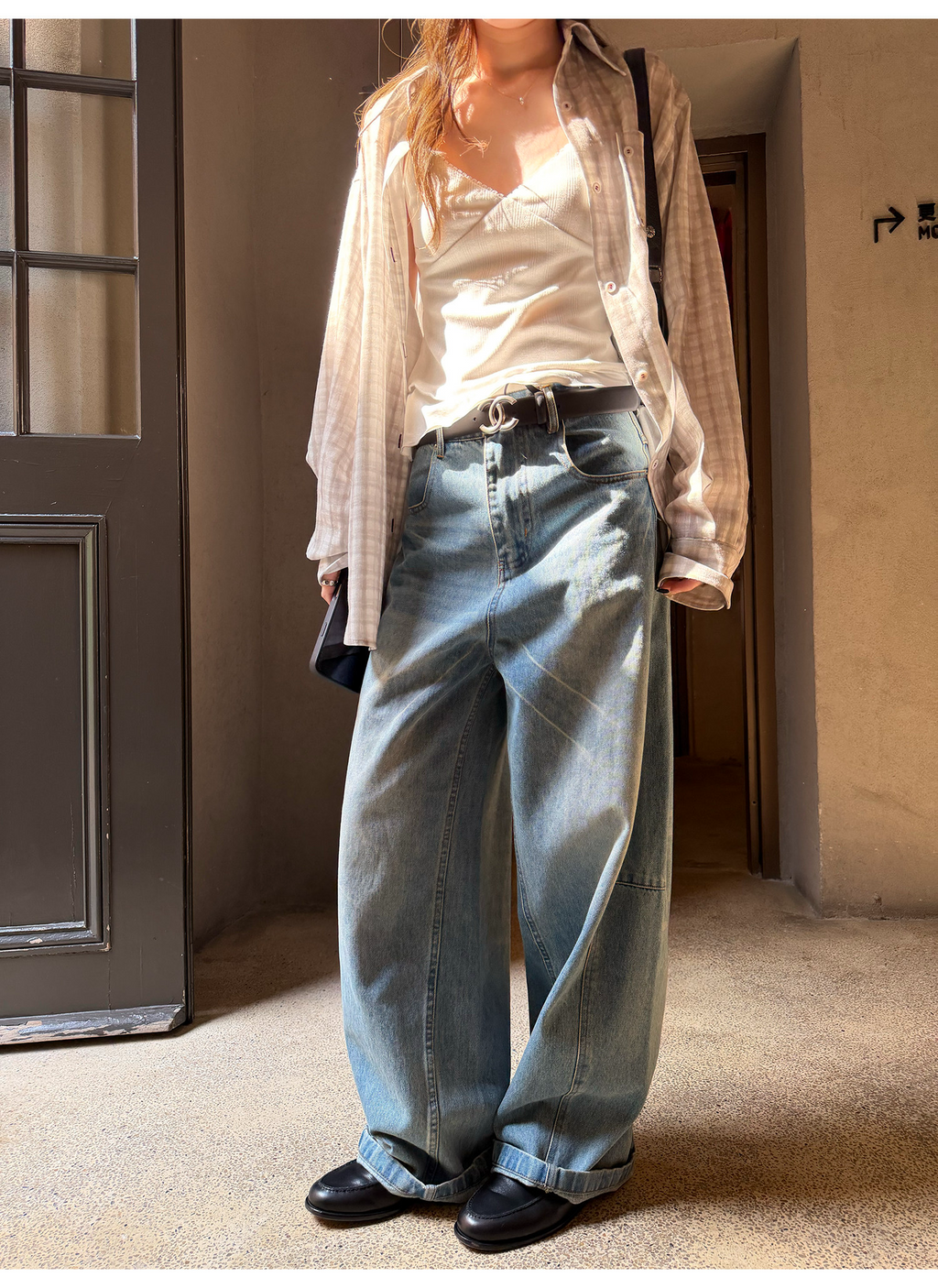 LelyMooch 春夏ムード漂う ひび割れ加工 カーブデニム  LEM316