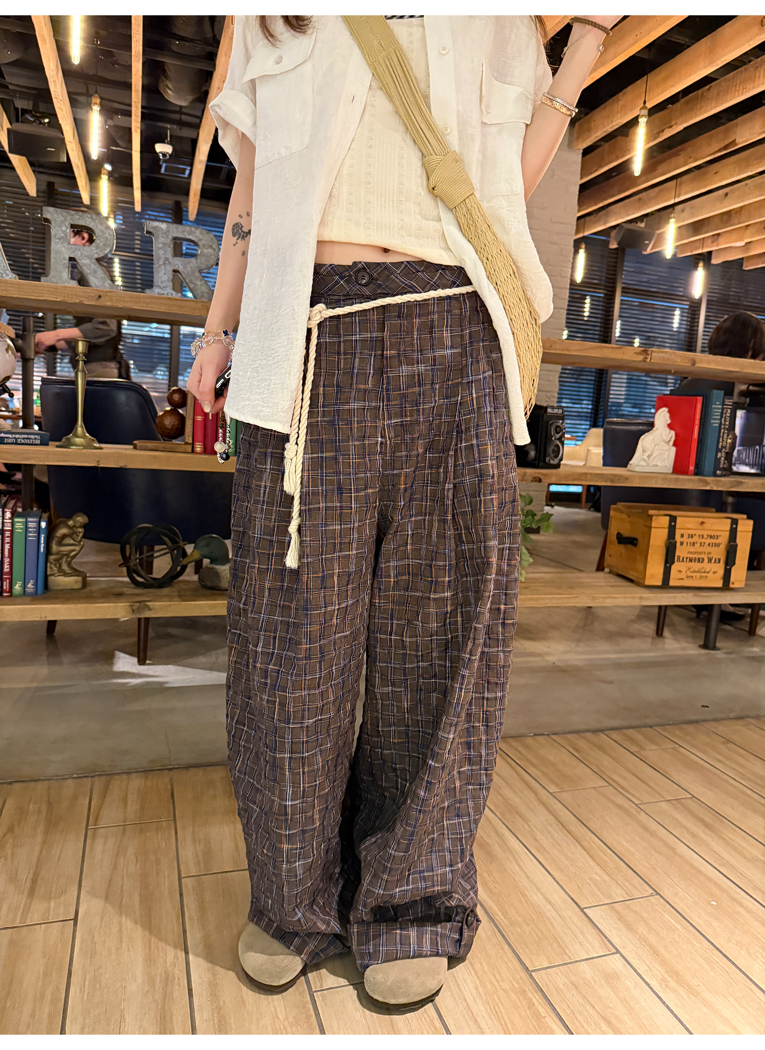 LelyMooch 1年中使える！ヴィンテージ風ワイドパンツ  LEM186