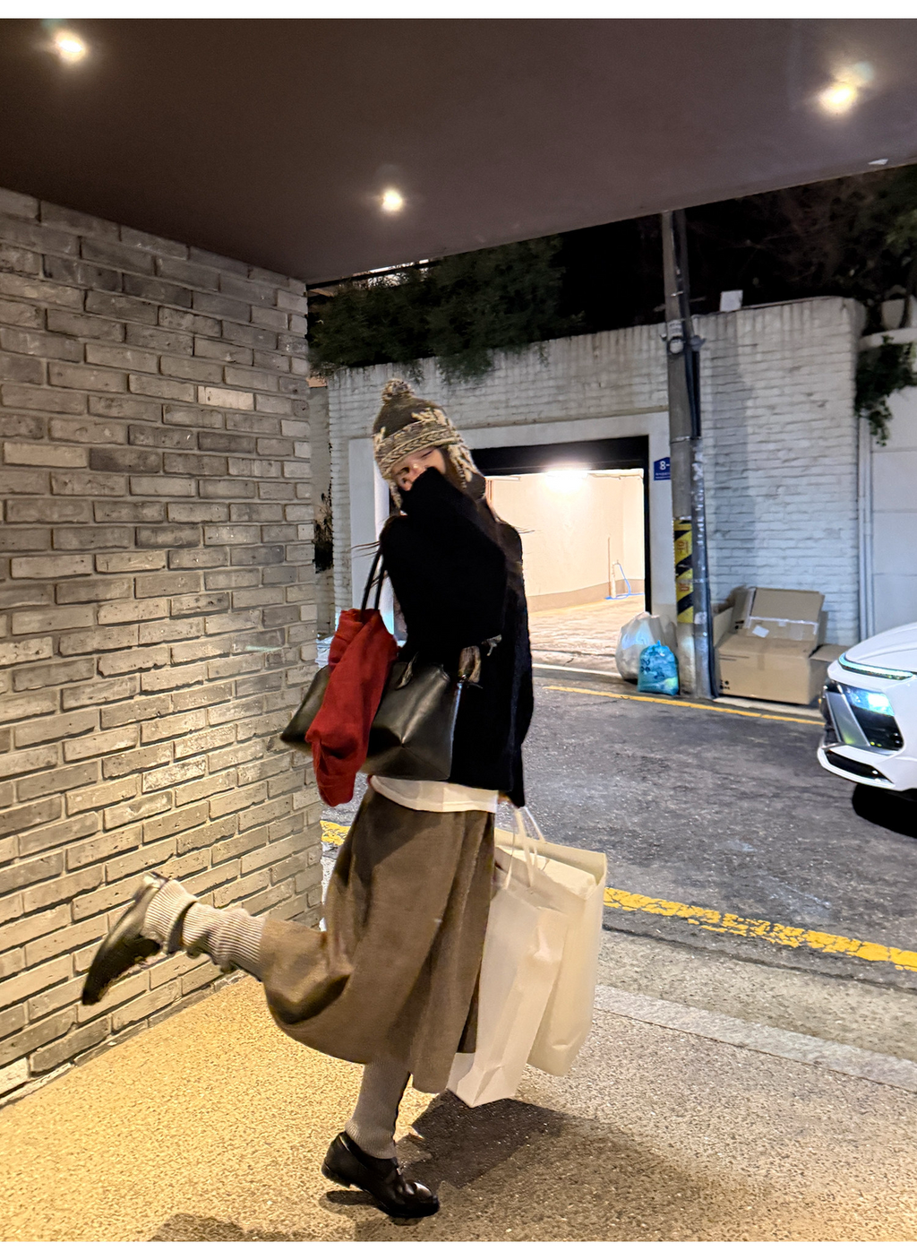 LelyMooch ブラウン系 ウール混 バルーンパンツ  LEM311