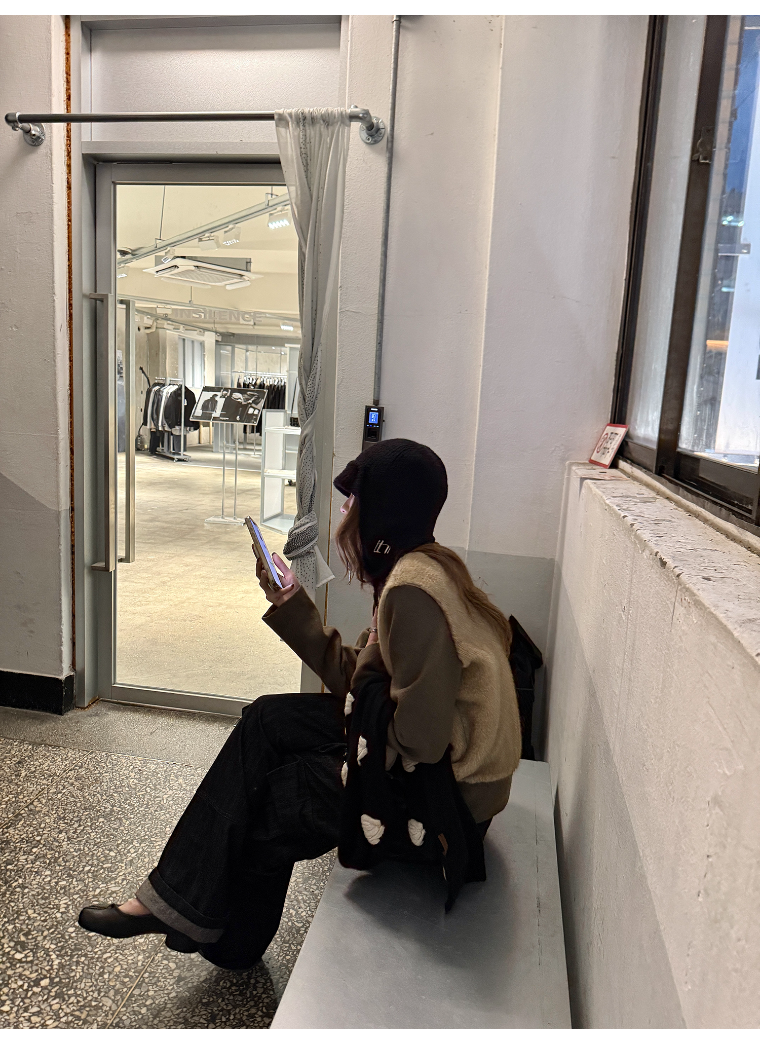 LelyMooch フェイクファー切り替え立ち襟コート  LEM252