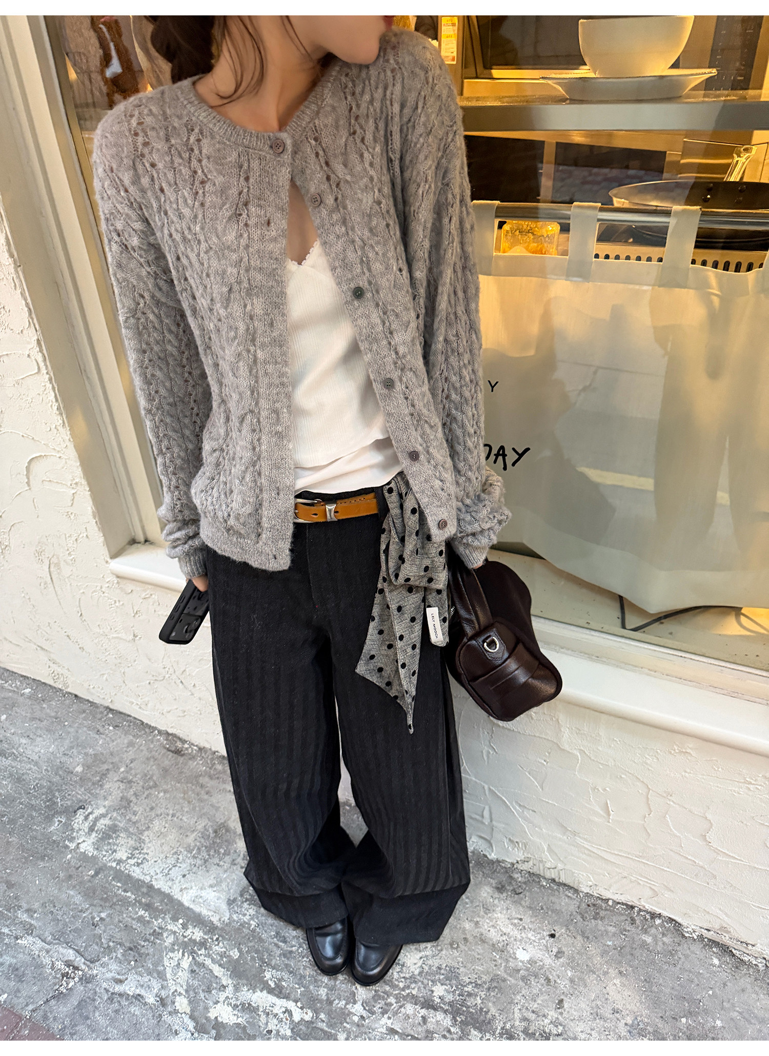 LelyMooch 黒グレー縞柄 すっきりストレートデニム　LEM319