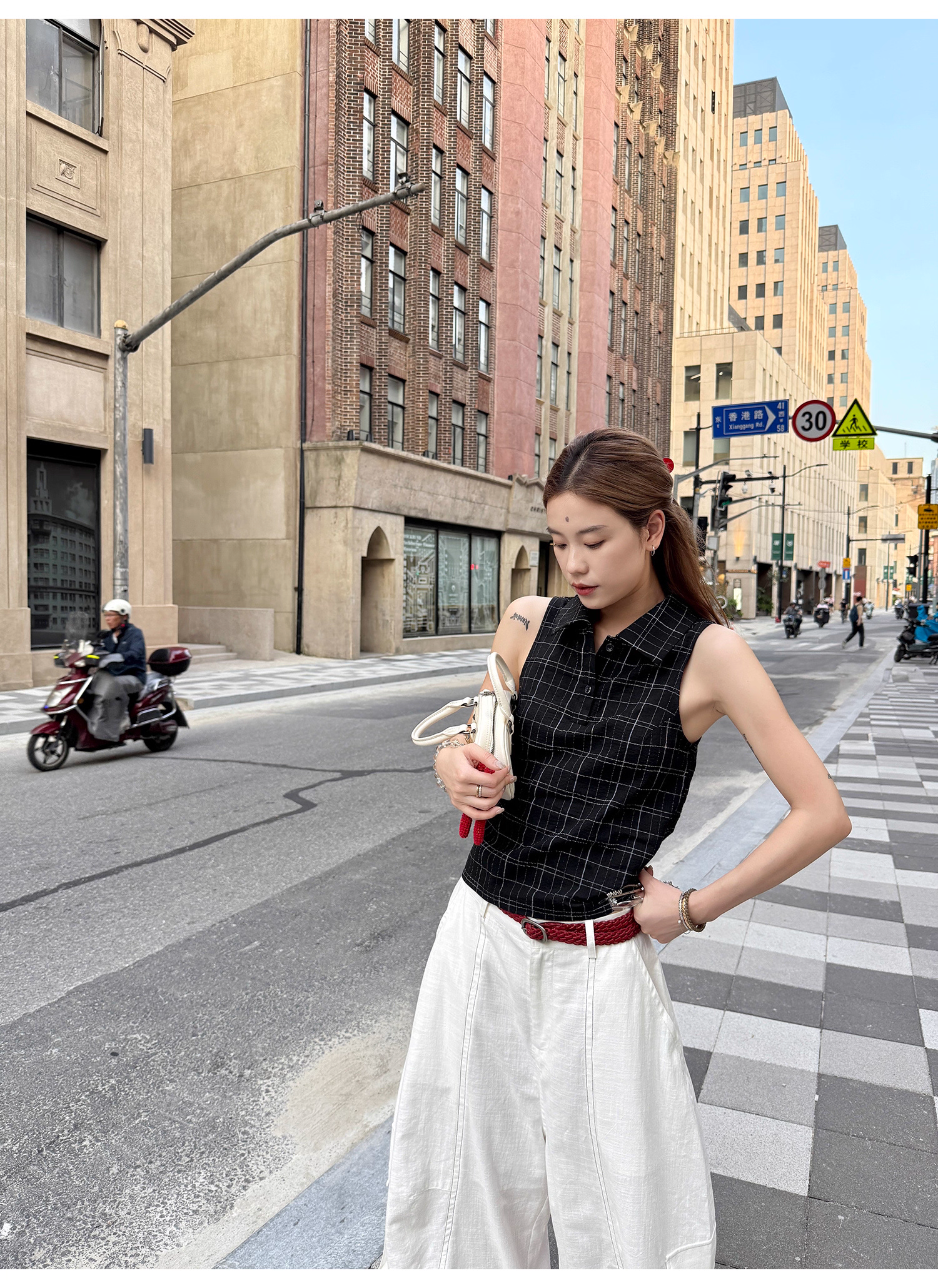 LelyMooch ノースリーブチェック柄ポロシャツ　LEM188