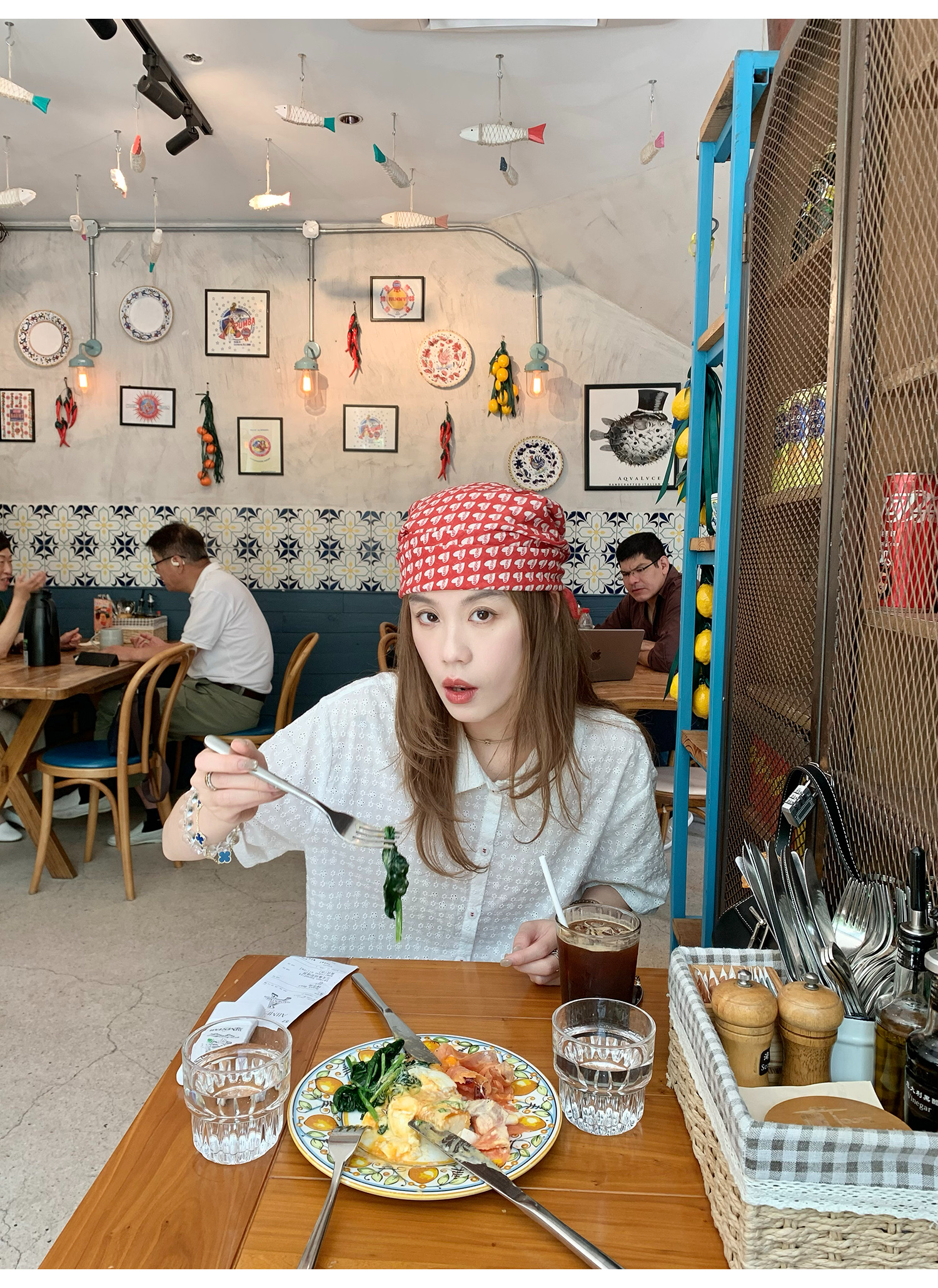 LelyMooch レース花柄コットンシャツ  LEM192