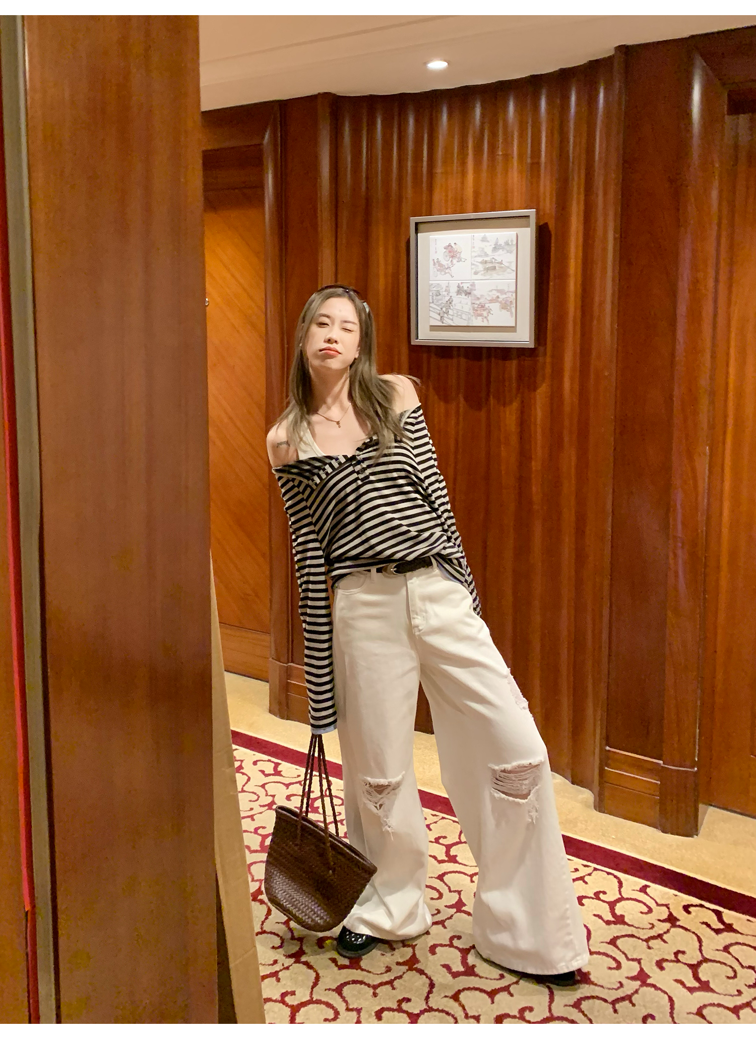 LelyMooch  オフショルダー ストライプ ロンTシャツ  LEM120