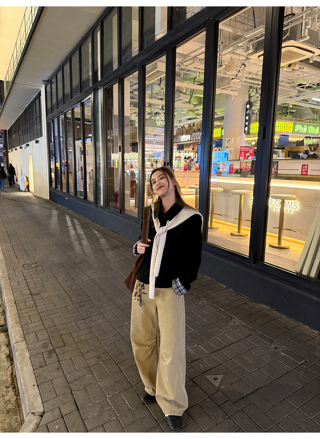 LelyMooch  膝タックロングパンツ  LEM075