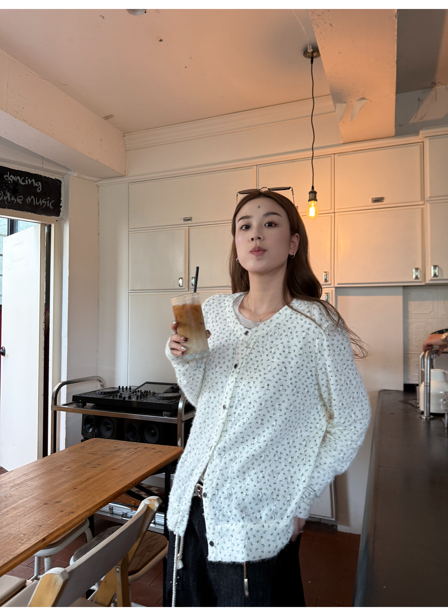 LelyMooch 花柄ふわもちニット　LEM254