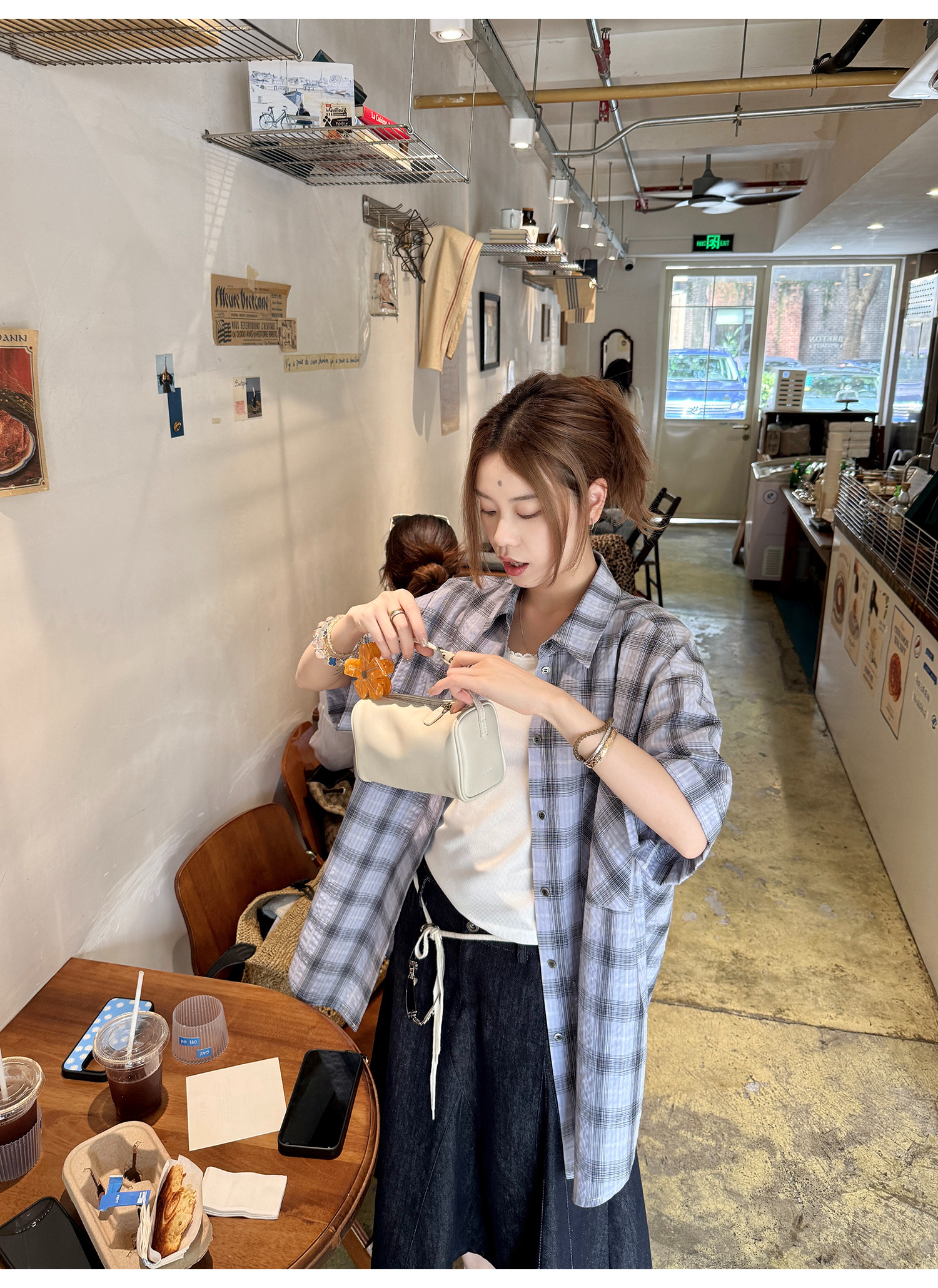 LelyMooch パープル格子柄・軽量半袖シャツ  LEM198