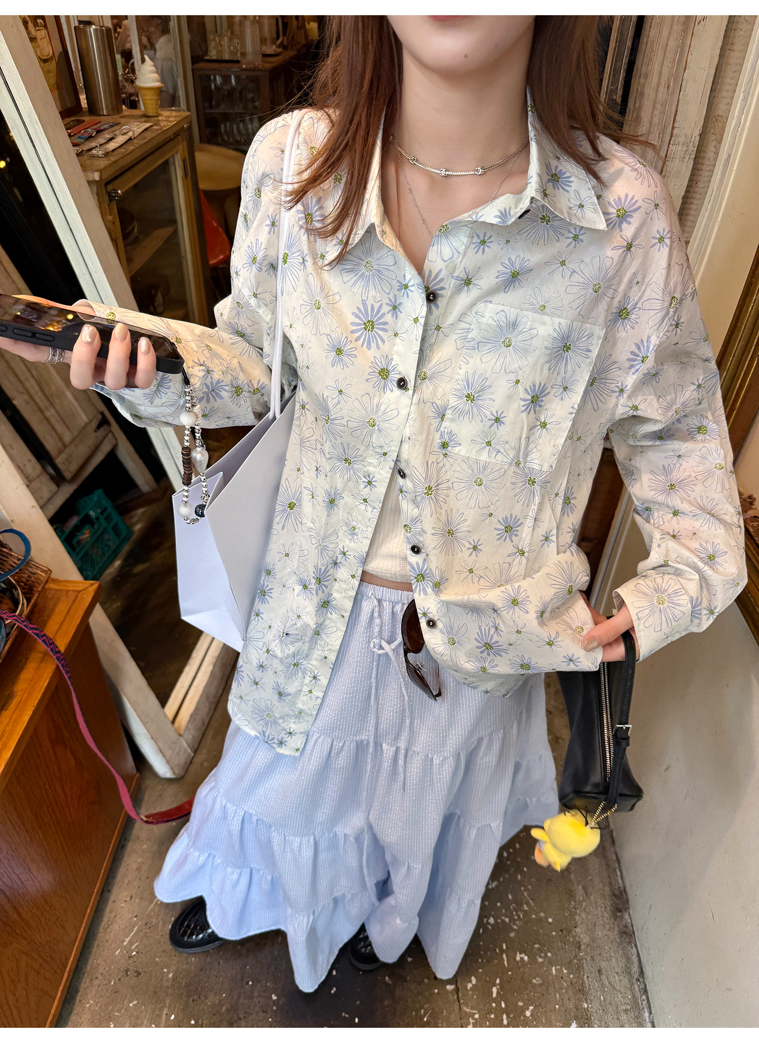 LelyMooch夏の透け感シャツ｜小花柄・UV対策  LEM187