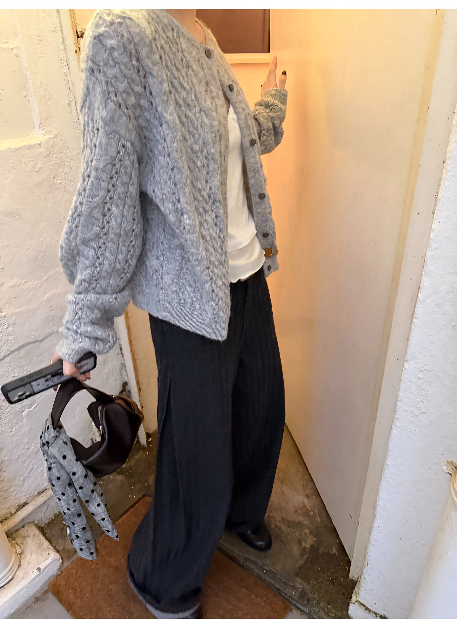 LelyMooch 黒グレー縞柄 すっきりストレートデニム　LEM319