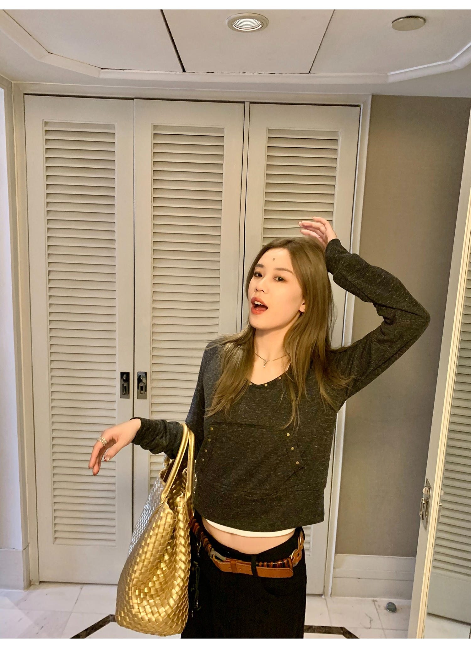 LelyMooch  レトロ調 ショートパーカー フード付き  LEM123