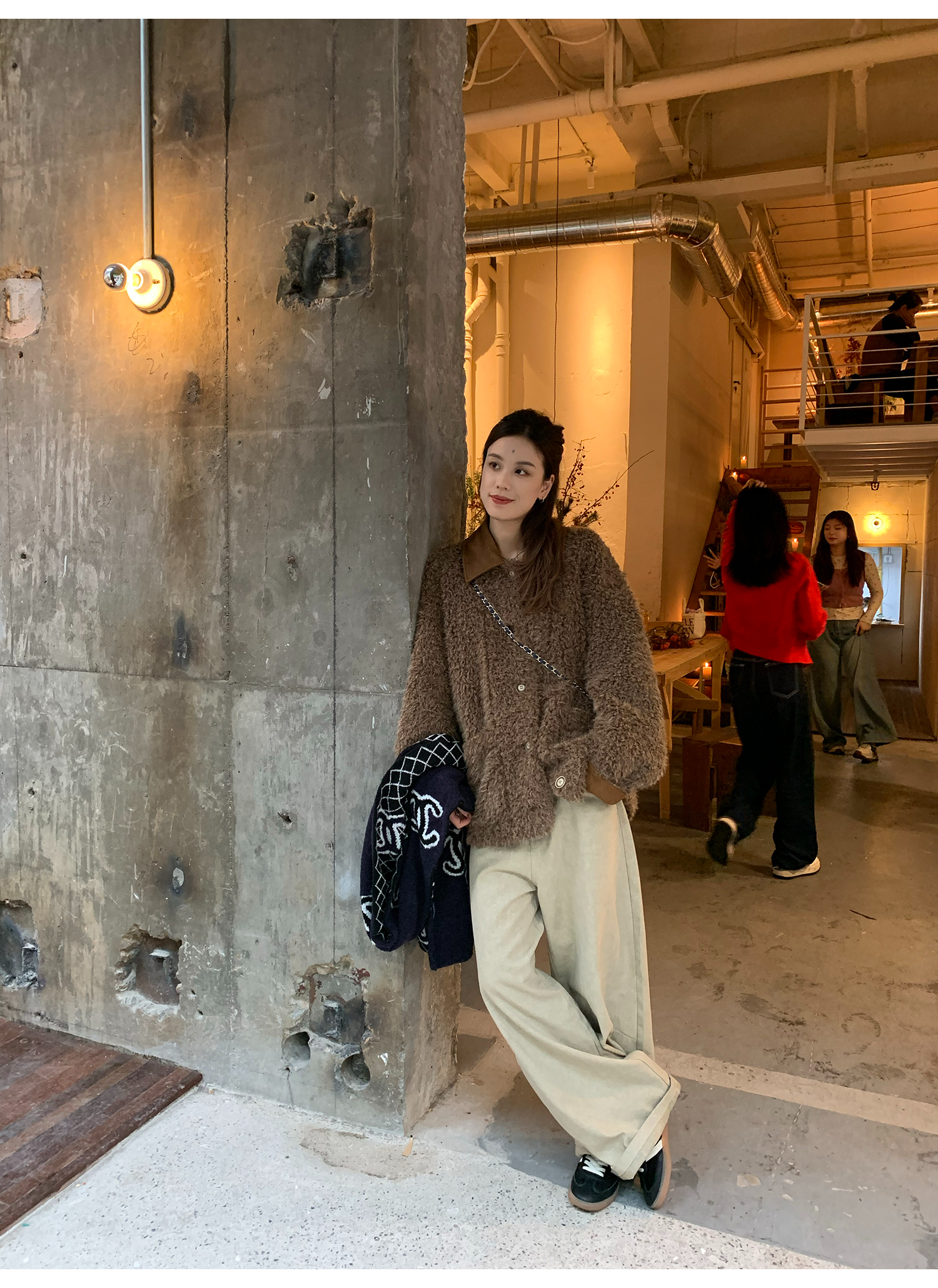 LelyMooch  定番で合わせやすい✨バックポケット パンツ  LEM170