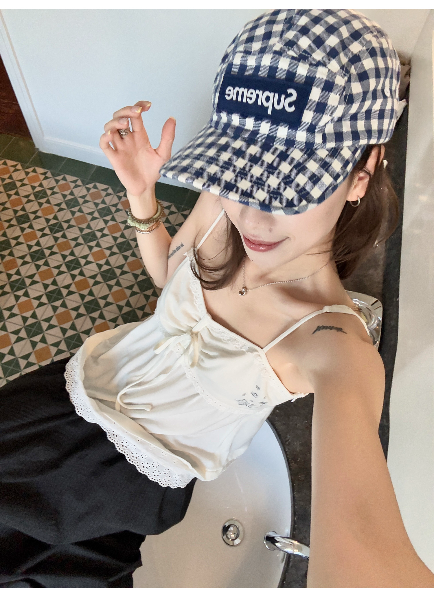 LelyMooch 刺繍入りテンセルキャミ  LEM206