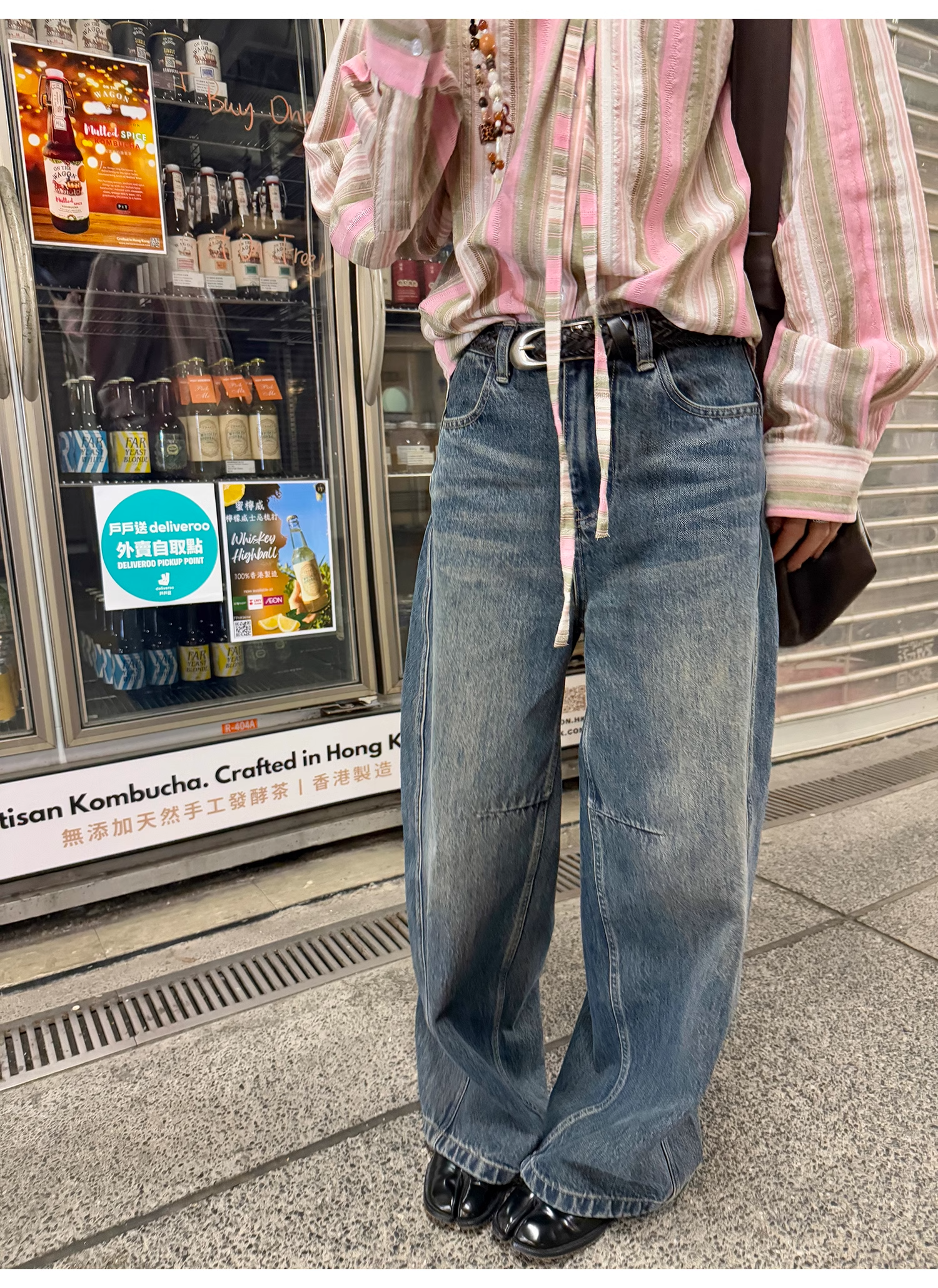 LelyMooch  ウォッシュブルーのジーンズ  LEM087