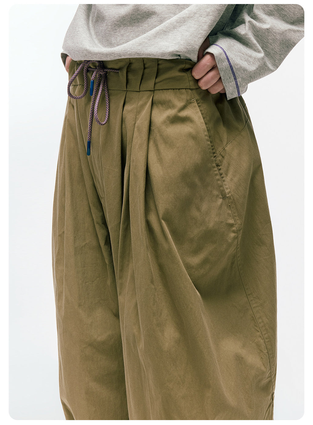 軽やかなハリ感 立体タック ワイドカーブパンツ  LOM047