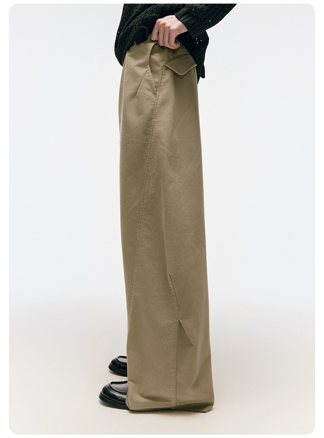 立体カーブドライン × ワイドシルエット構造タックデザインデニムパンツ LOM030