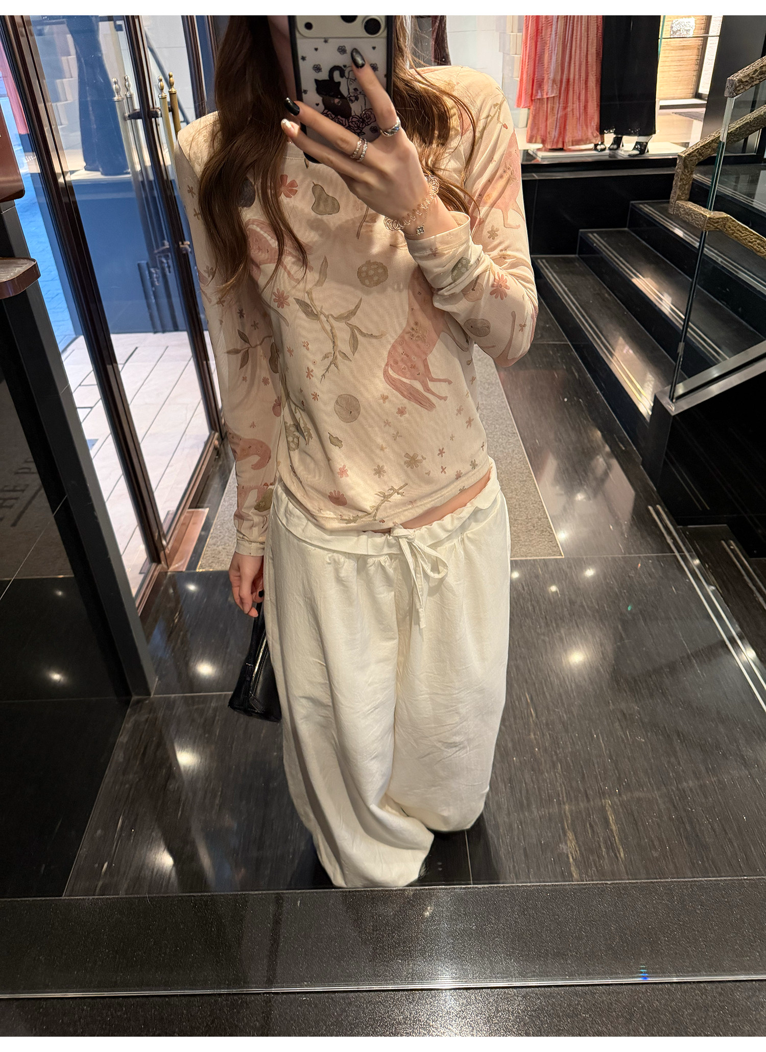 LelyMooch アート総柄シアーメッシュトップス  LEM314