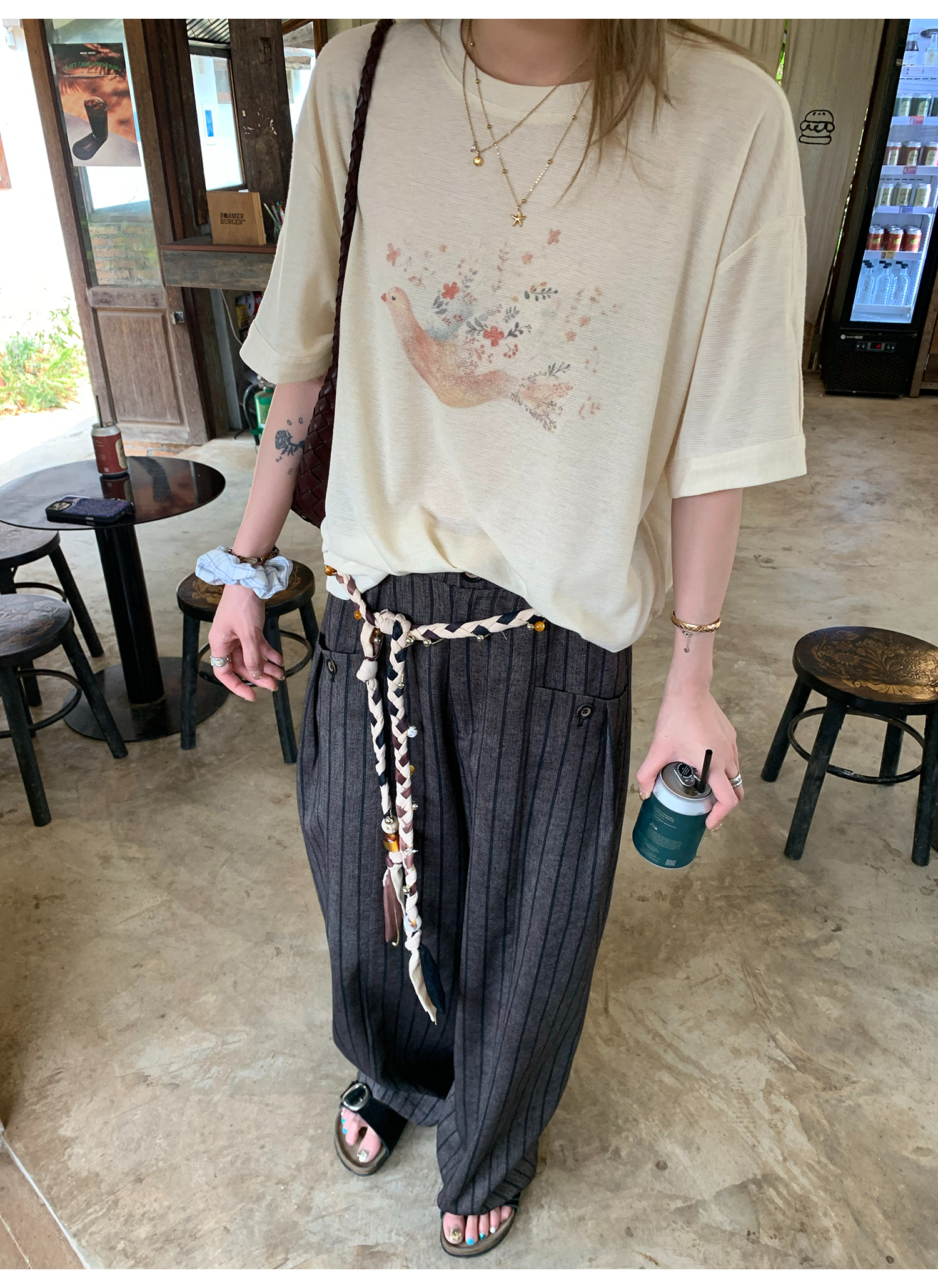 LelyMooch プリント ゆったりシルエット半袖Tシャツ  LEM142