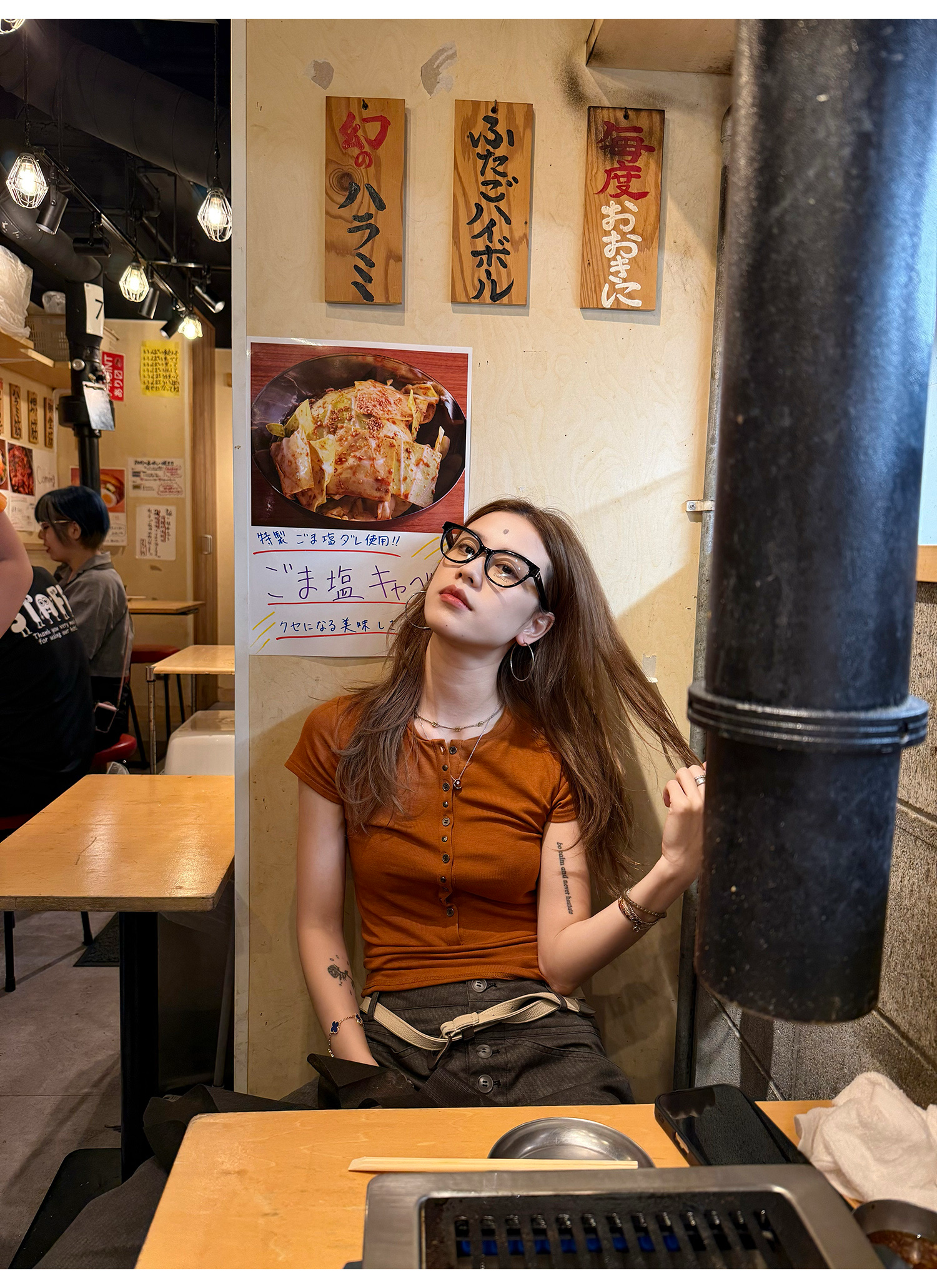 LelyMooch 選べる2色・テンセル混スタッズTシャツ  LEM184