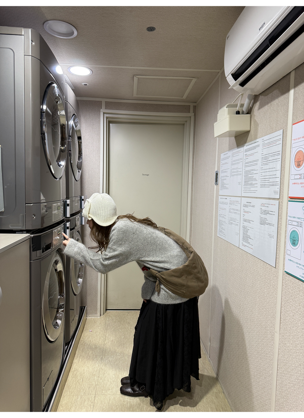 LelyMooch スパンコール入りカシミヤ混ニット  LEM267