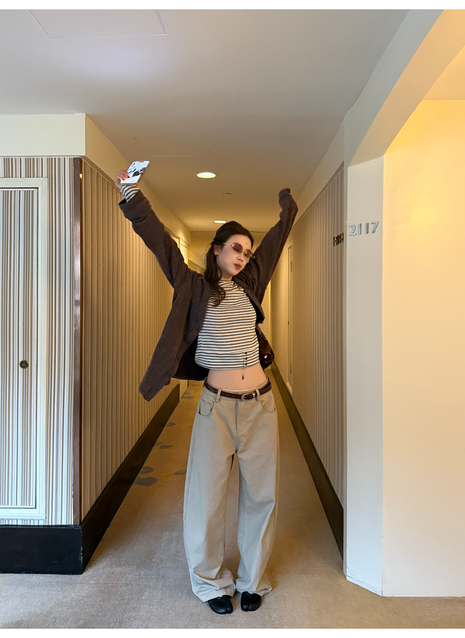 LelyMooch Vネック フェイクウールカーディガン 秋LEM234