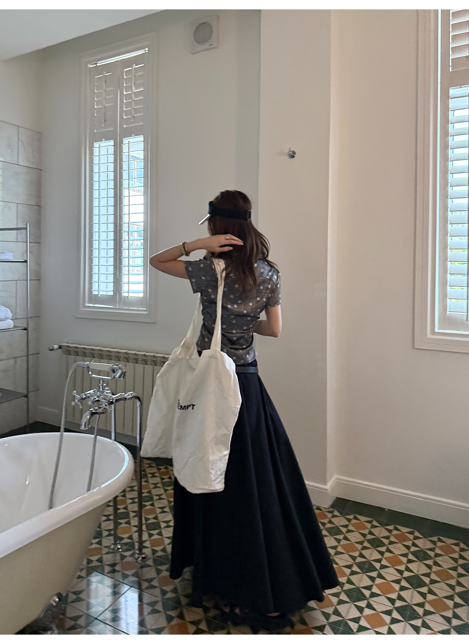 LelyMooch ドット柄サテンブラウス  LEM213