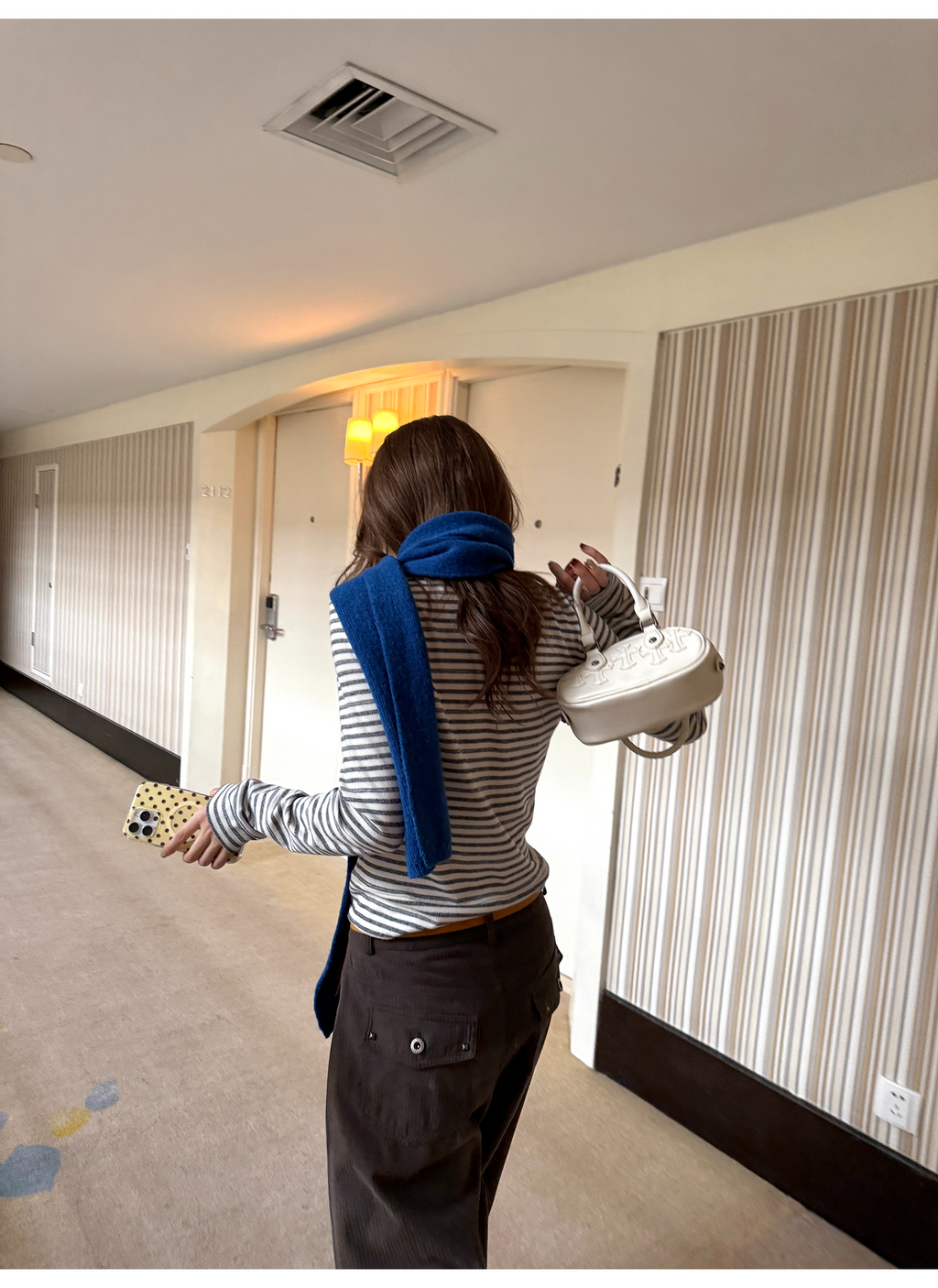 LelyMooch ふんわりグレーボーダーニット  LEM240