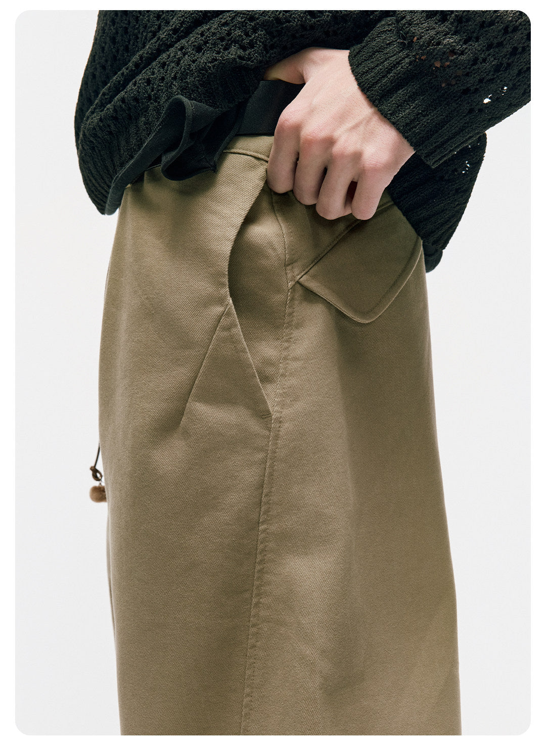 立体カーブドライン × ワイドシルエット構造タックデザインデニムパンツ LOM030