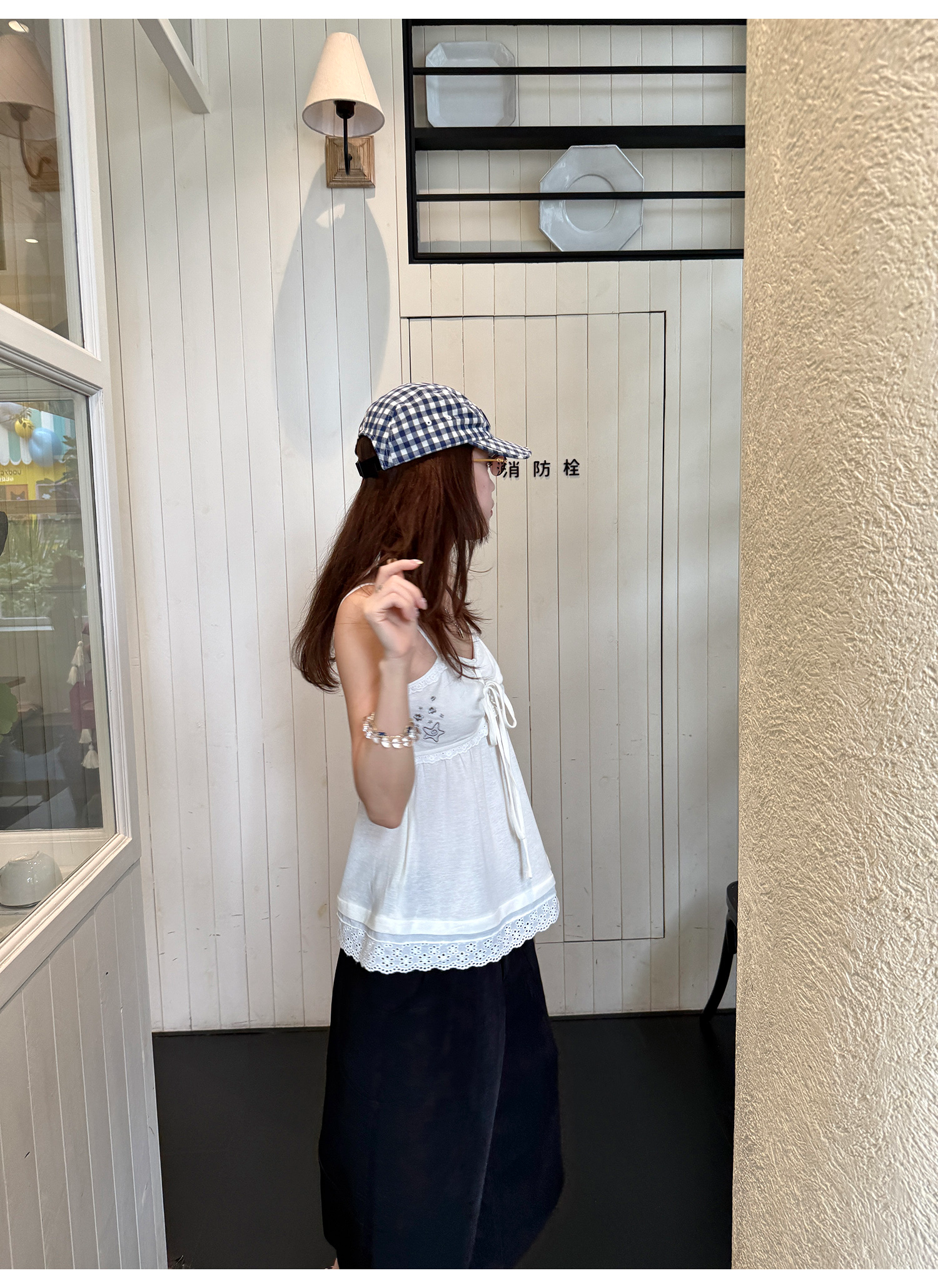 LelyMooch 刺繍入りテンセルキャミ  LEM206