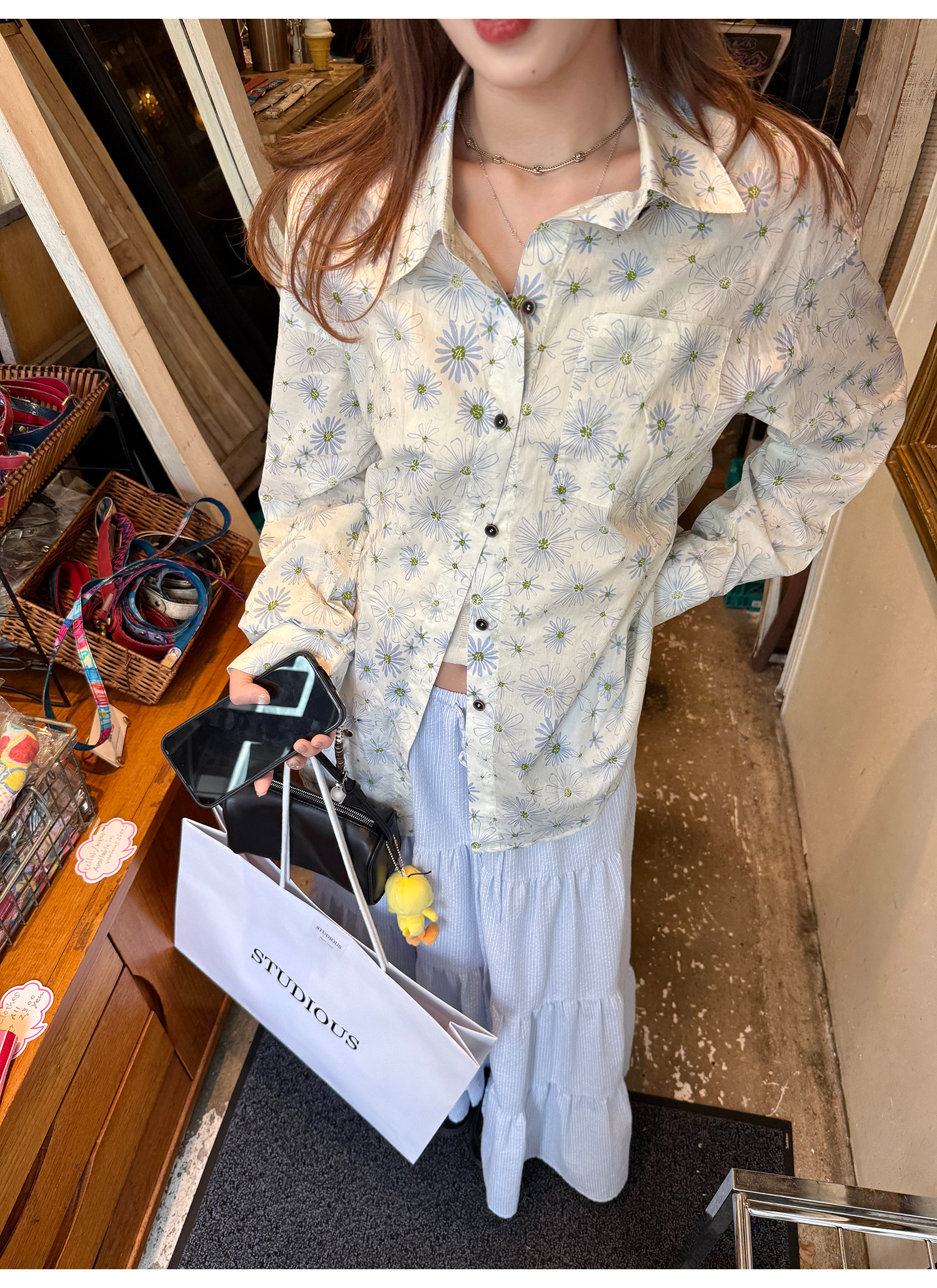 LelyMooch夏の透け感シャツ｜小花柄・UV対策  LEM187