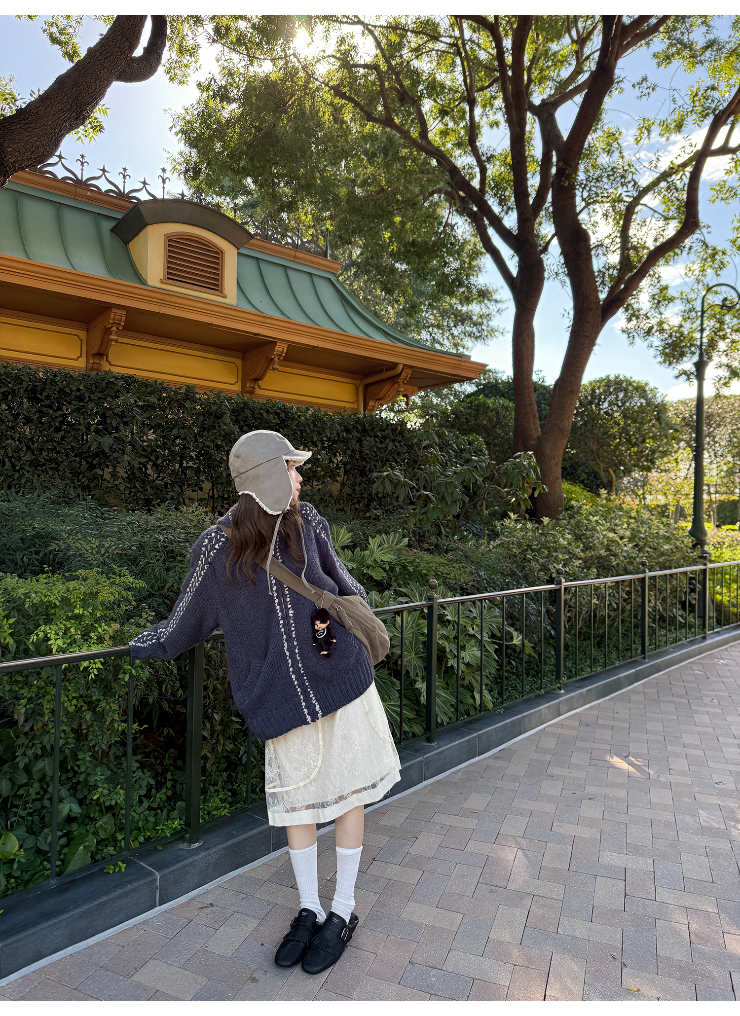 LelyMooch ハリ感レース×ドロストスカート  LEM239