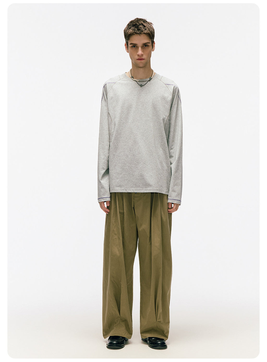 軽やかなハリ感 立体タック ワイドカーブパンツ  LOM047