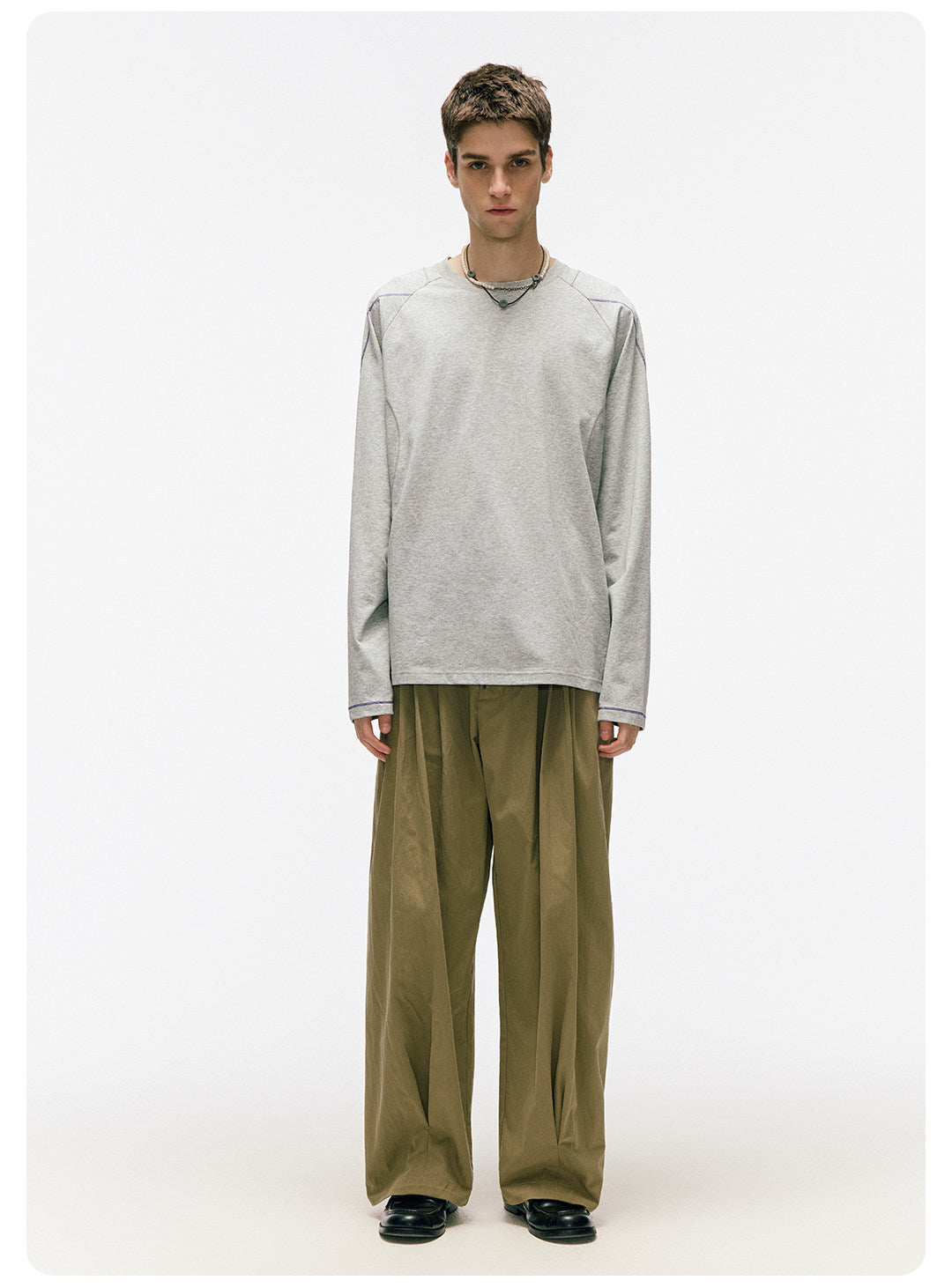 軽やかなハリ感 立体タック ワイドカーブパンツ  LOM047