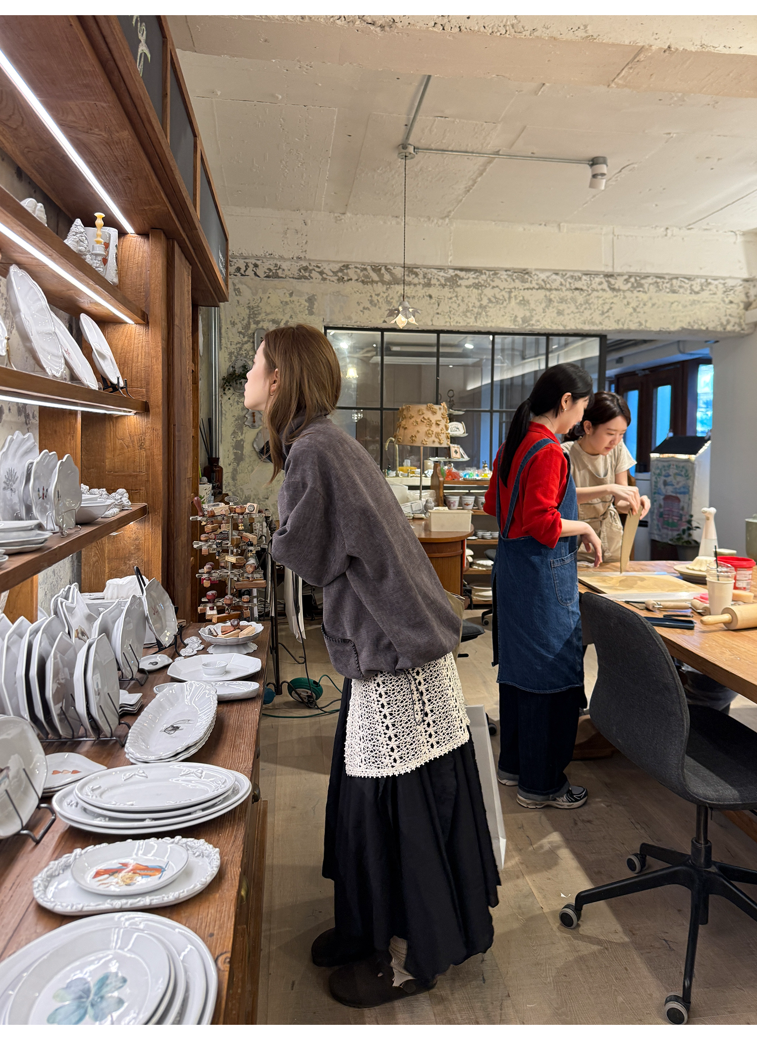 LelyMooch ステッチ入り立ち襟スウェット  LEM253