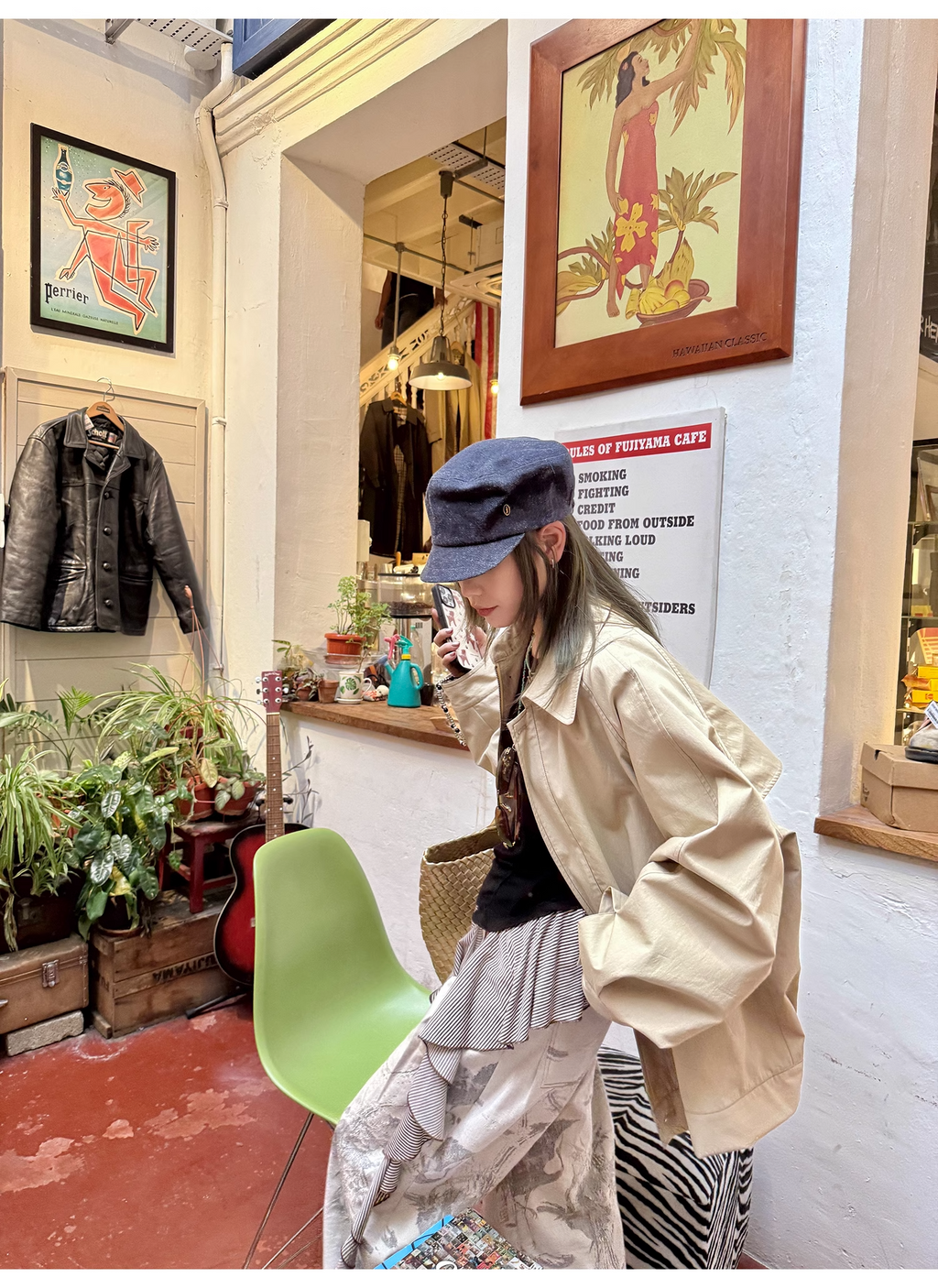 LelyMooch  ラウンドネック ウエストシェイプ Tシャツ  LEM100