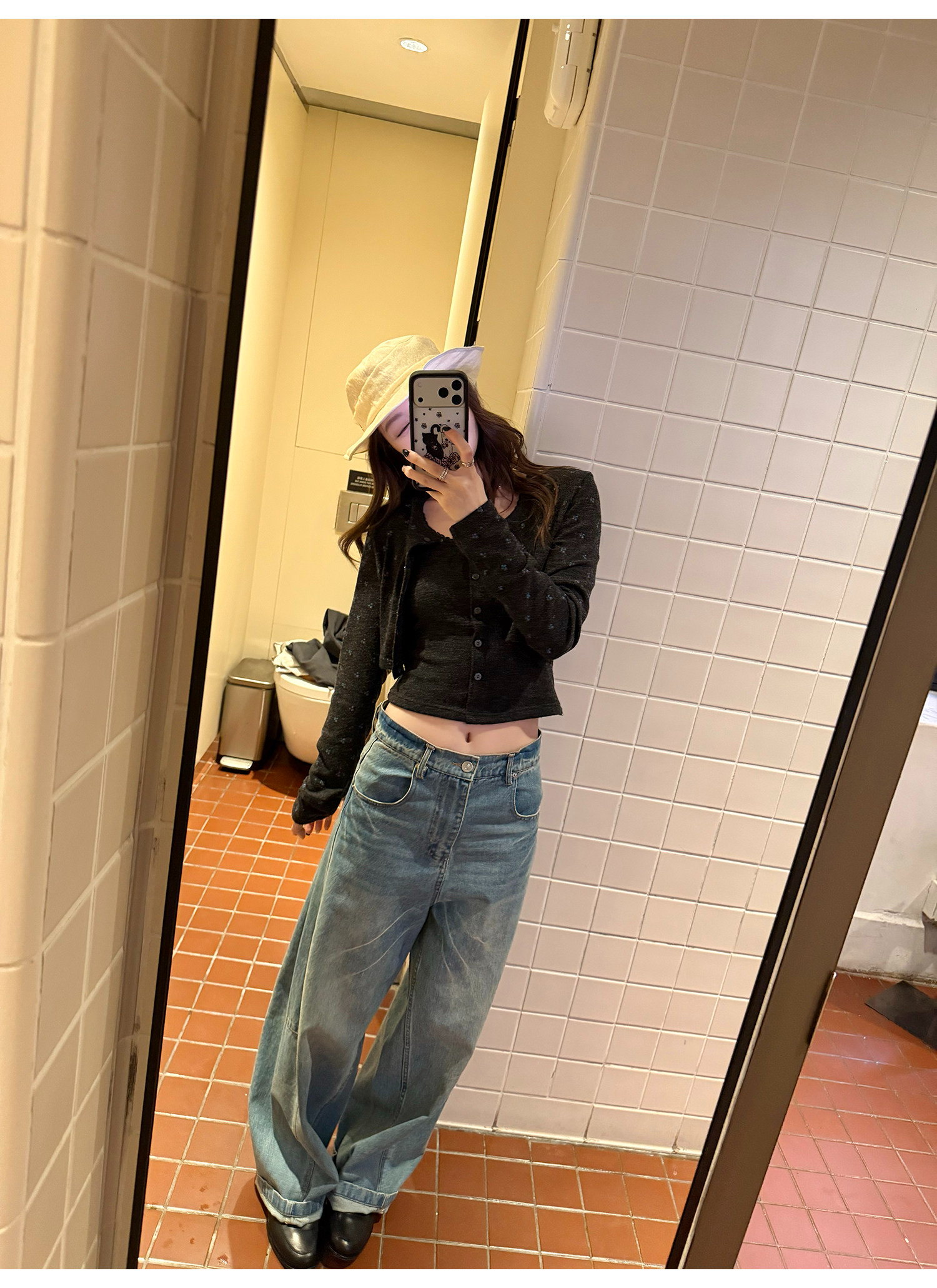 LelyMooch 春夏ムード漂う ひび割れ加工 カーブデニム  LEM316