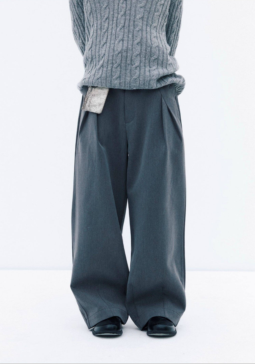 ハリ感Aラインシルエット重厚ウォーム素材スラックスClean Fit  LOM031