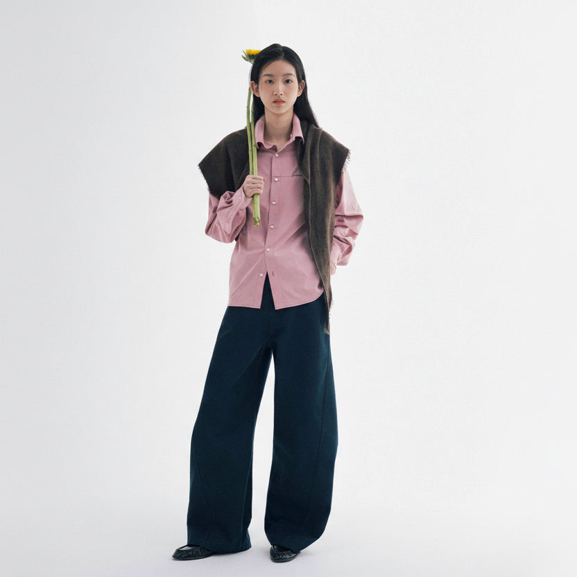 立体カーブドライン × ワイドシルエット構造タックデザインデニムパンツ LOM030